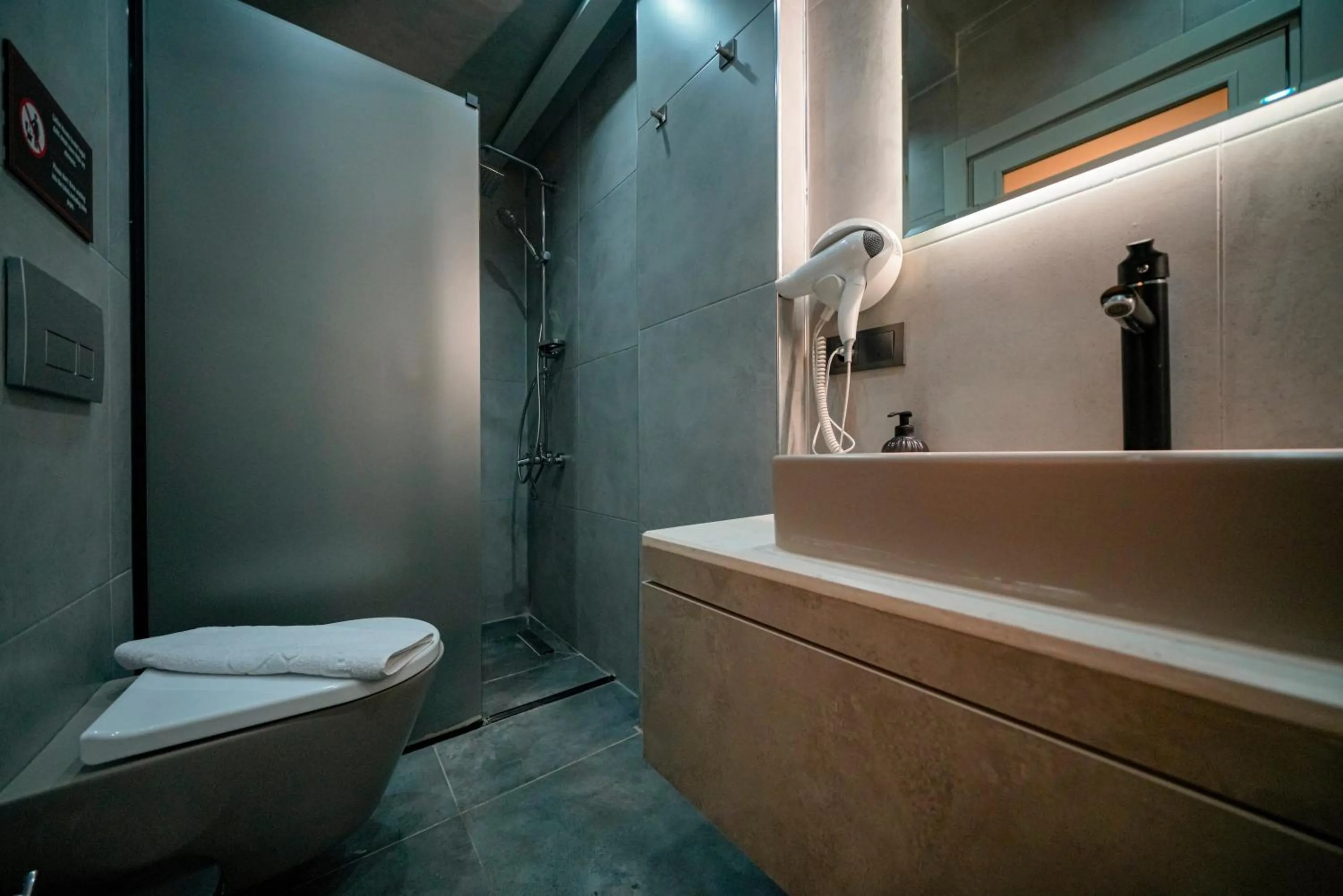 Shower in Cappadocia Divin House