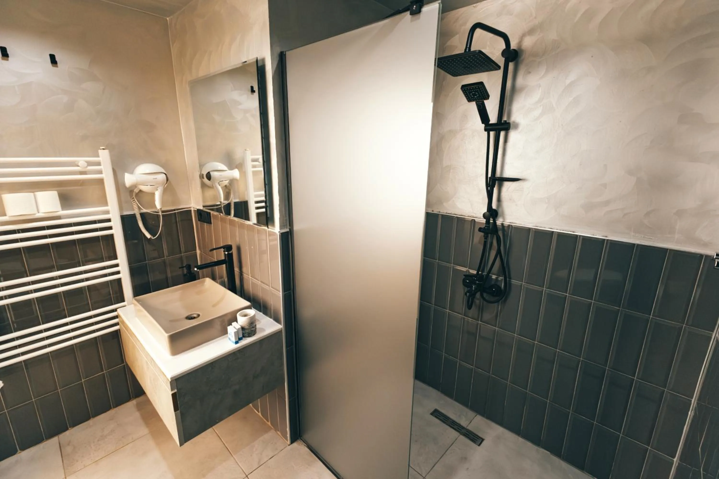 Shower in Cappadocia Divin House