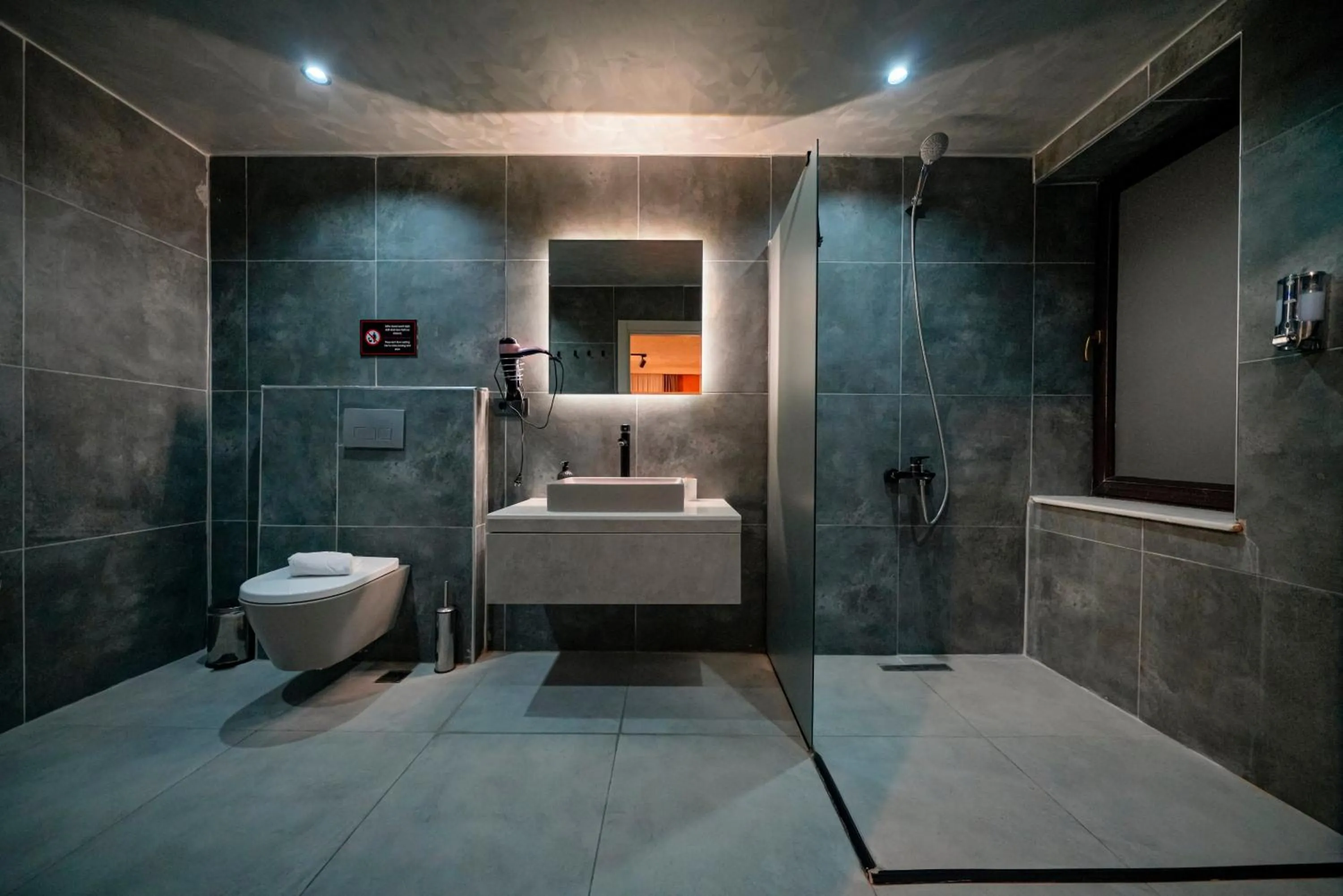 Shower in Cappadocia Divin House