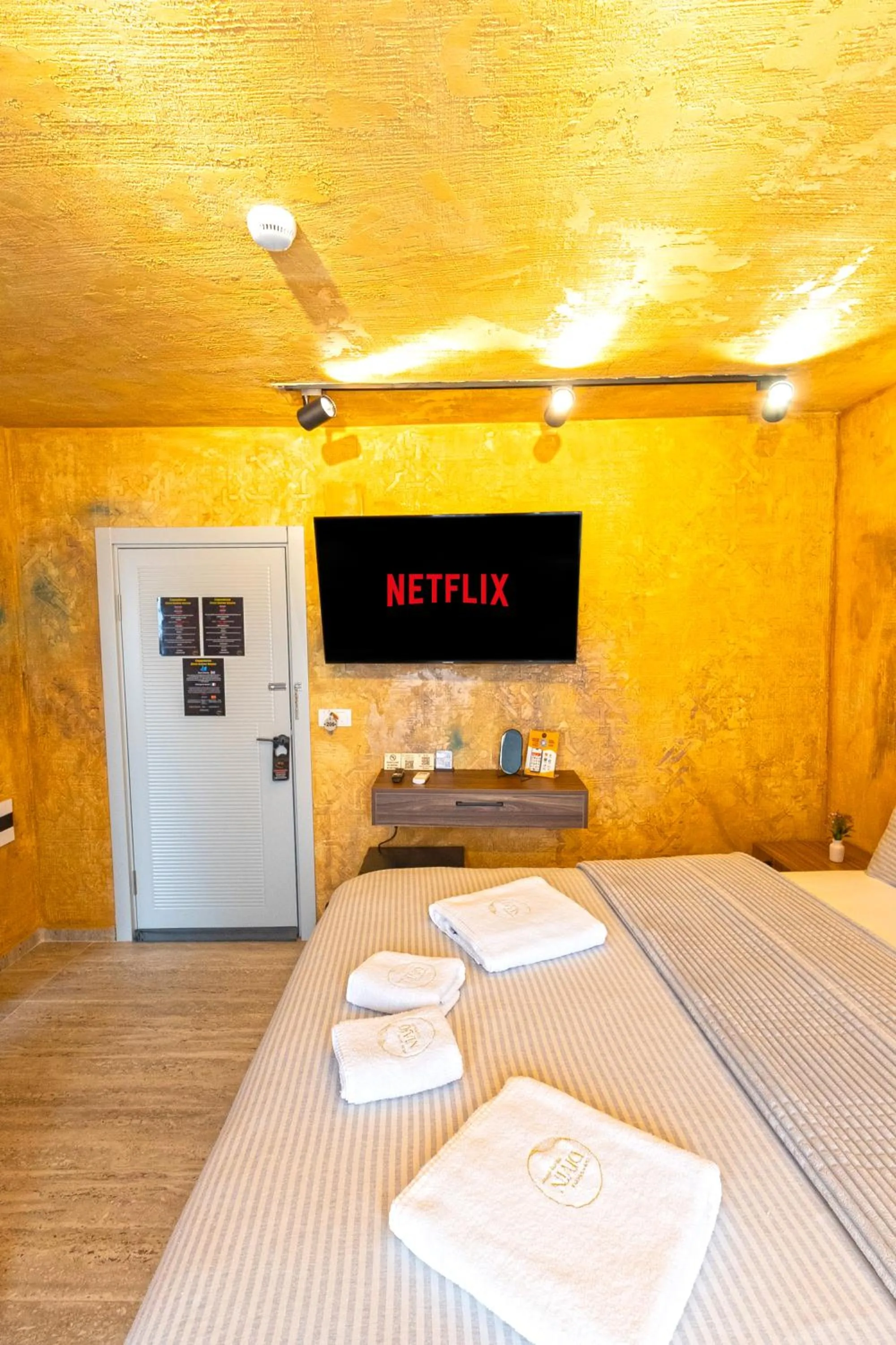 TV and multimedia, Bed in Cappadocia Divin House