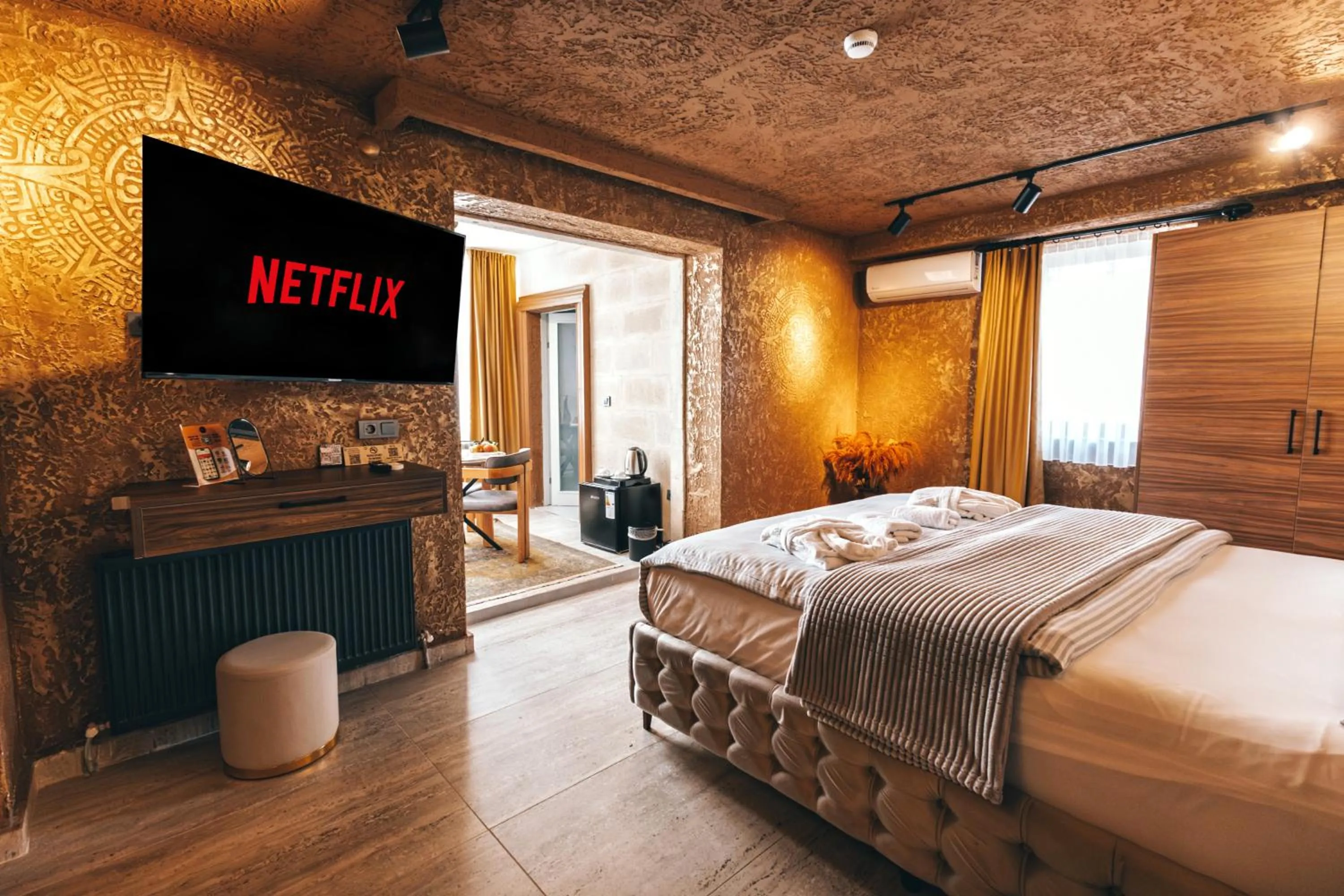 Bed in Cappadocia Divin House