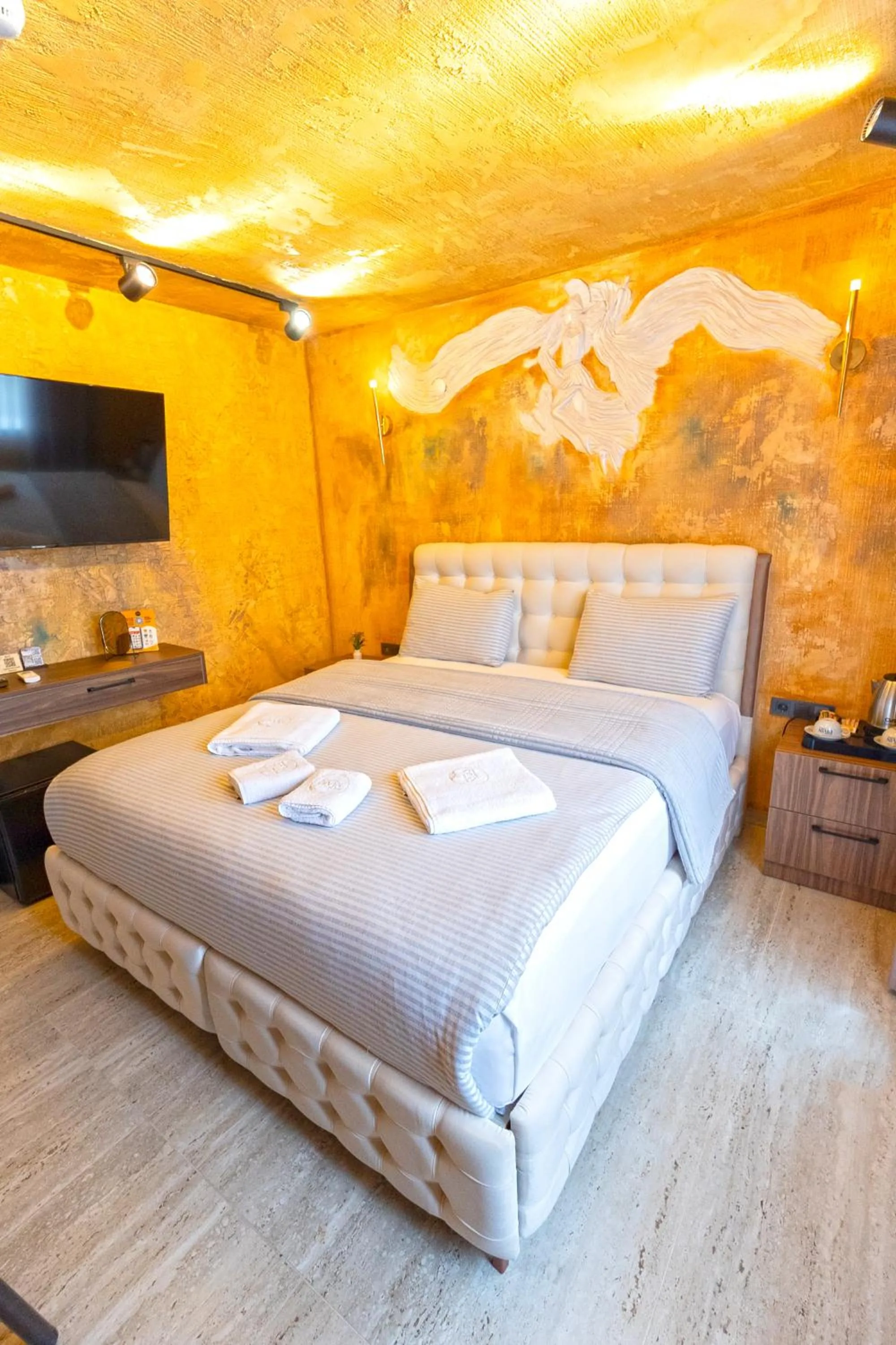 Bed in Cappadocia Divin House