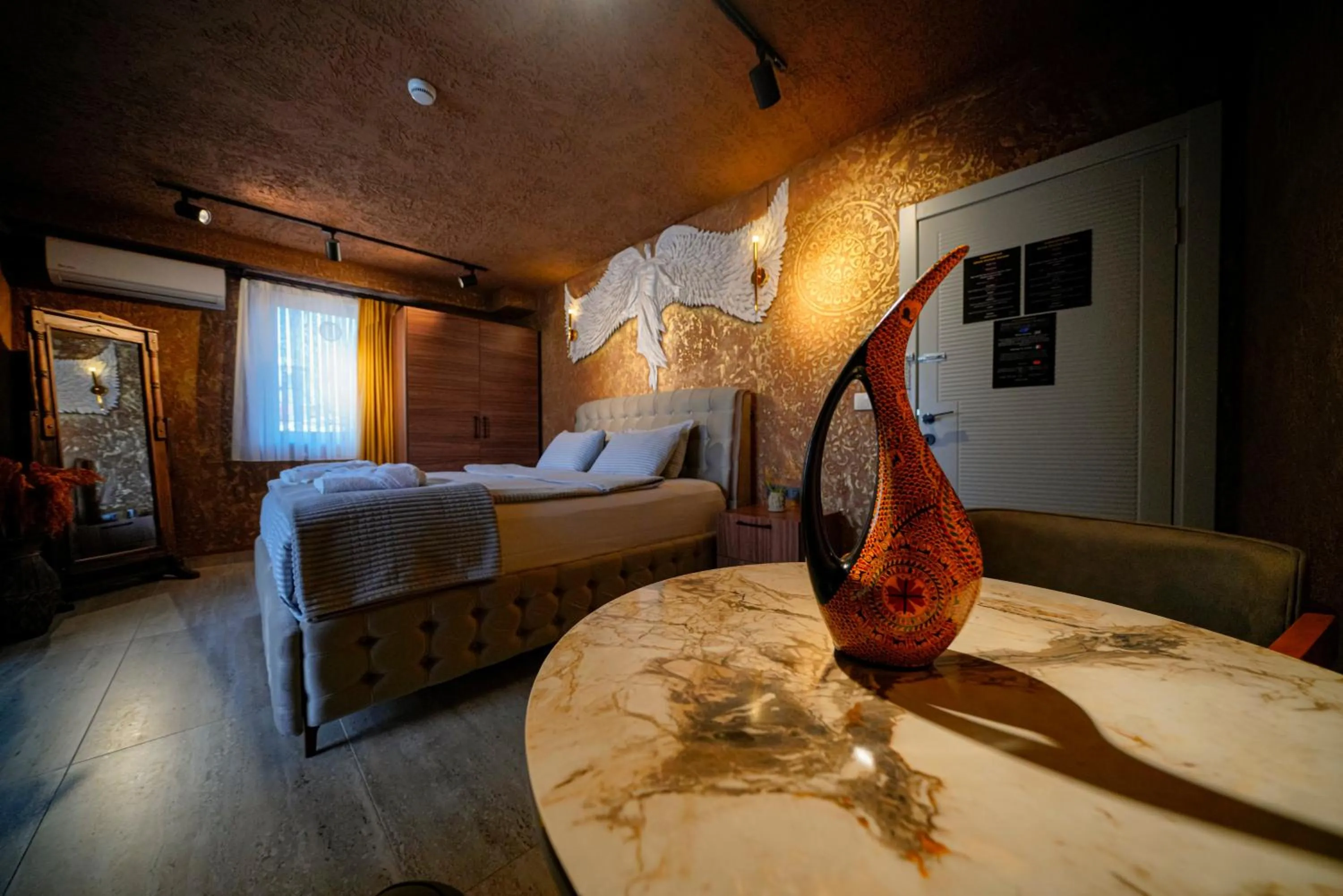 Bed in Cappadocia Divin House