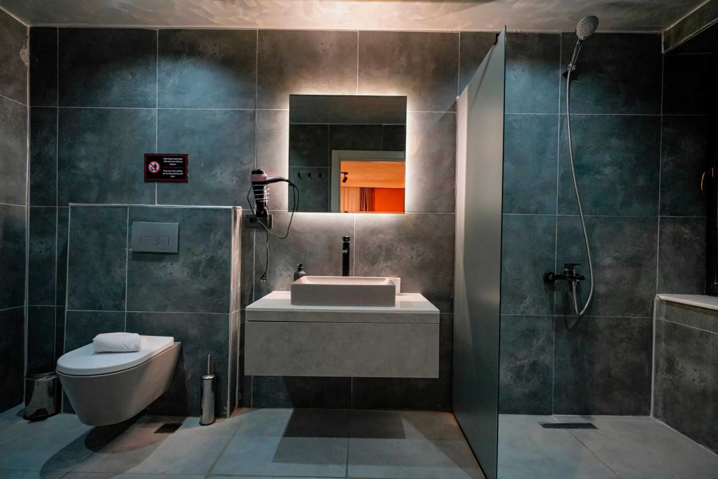 Shower in Cappadocia Divin House