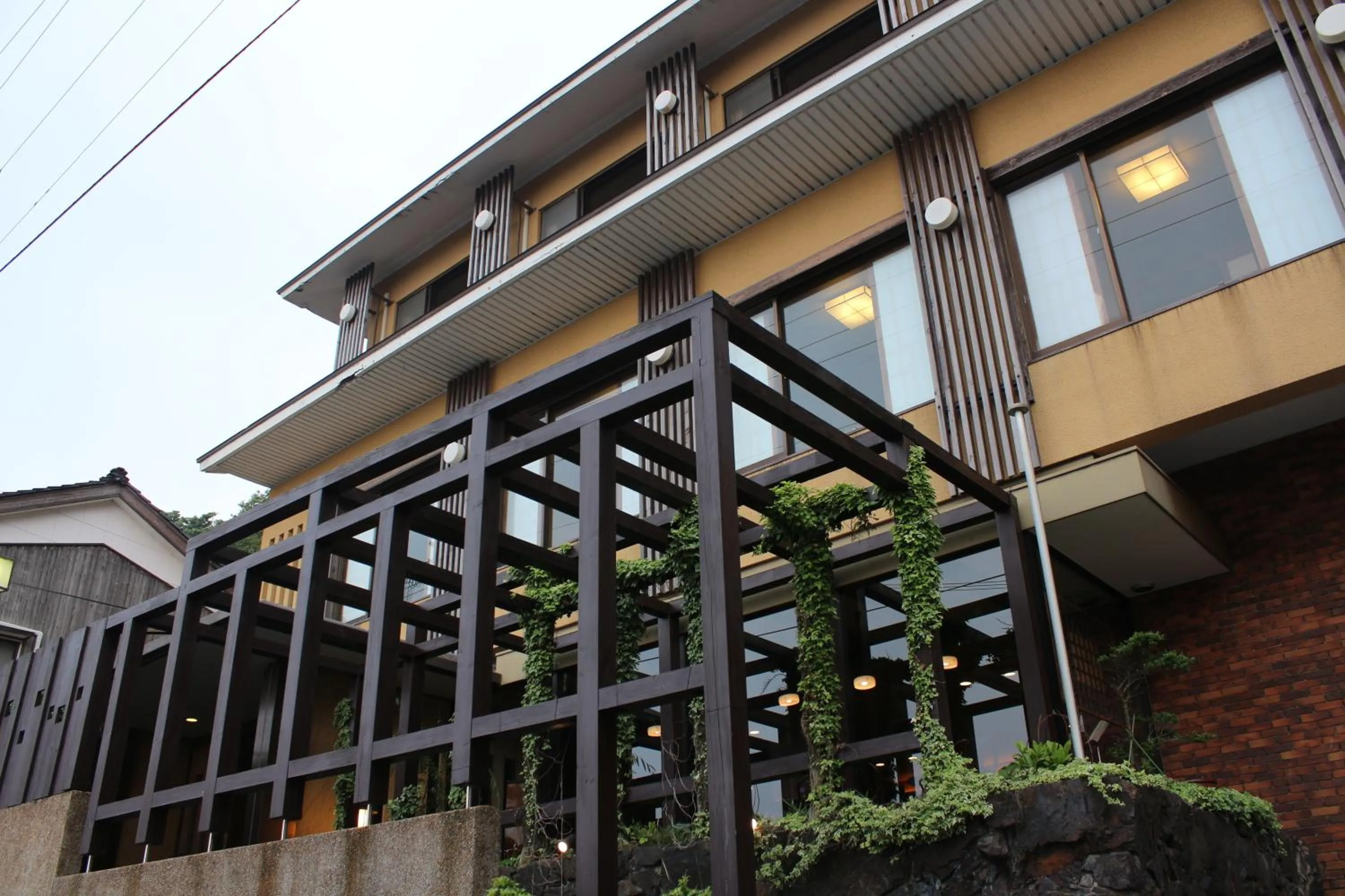 Facade/entrance in Shorenkan Yoshinoya