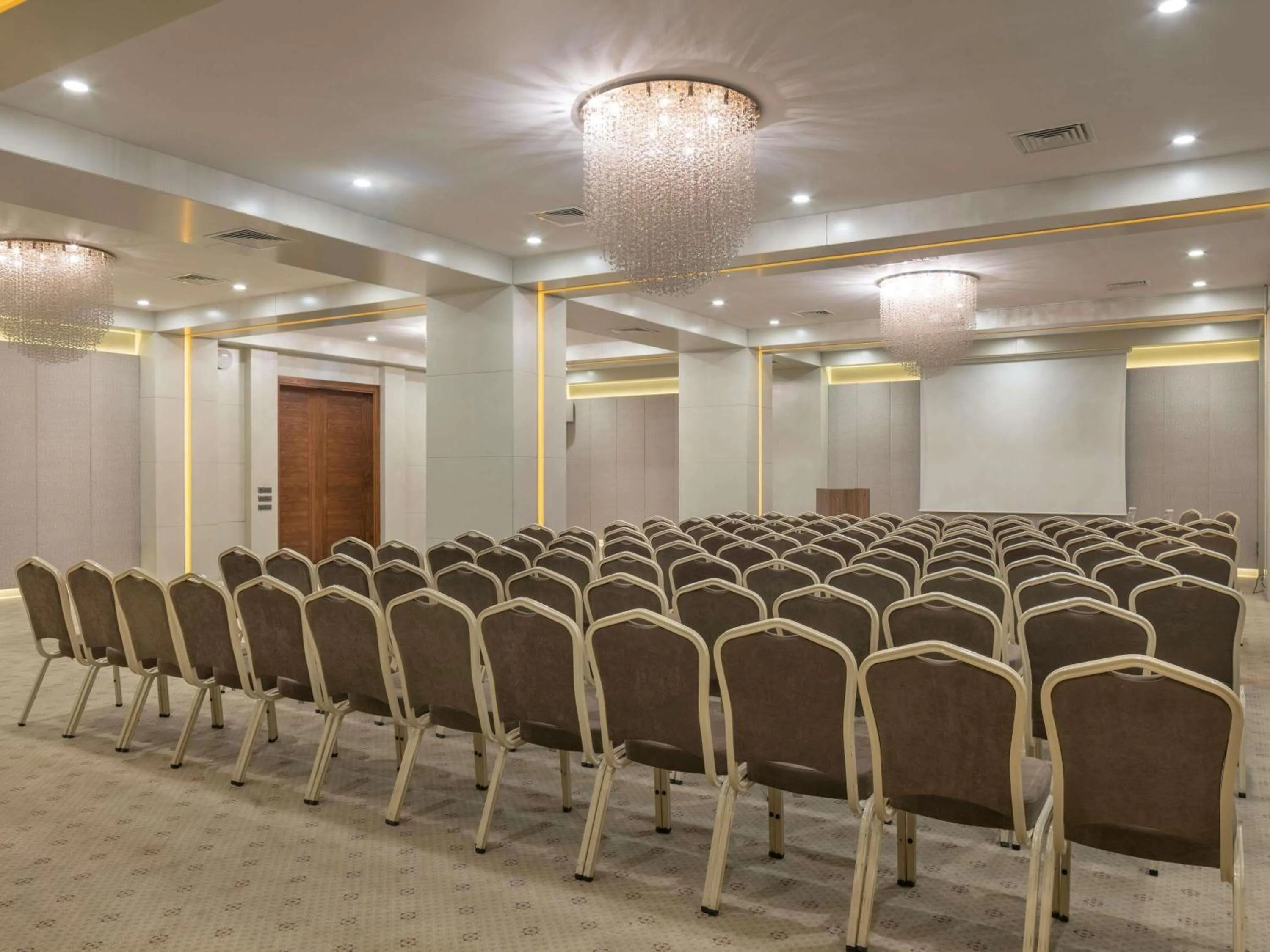 Property building in Mercure Ankara Kızılay