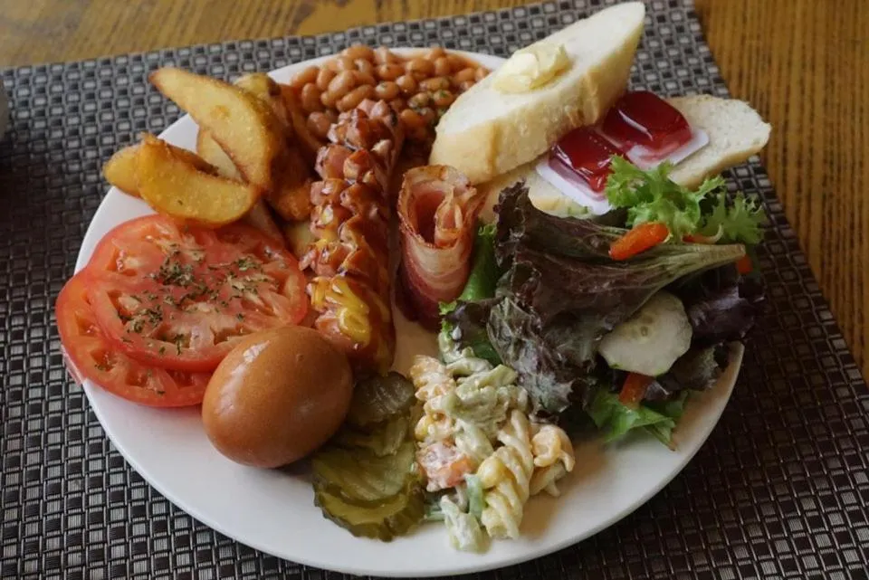 American breakfast in I-Jin Hotel