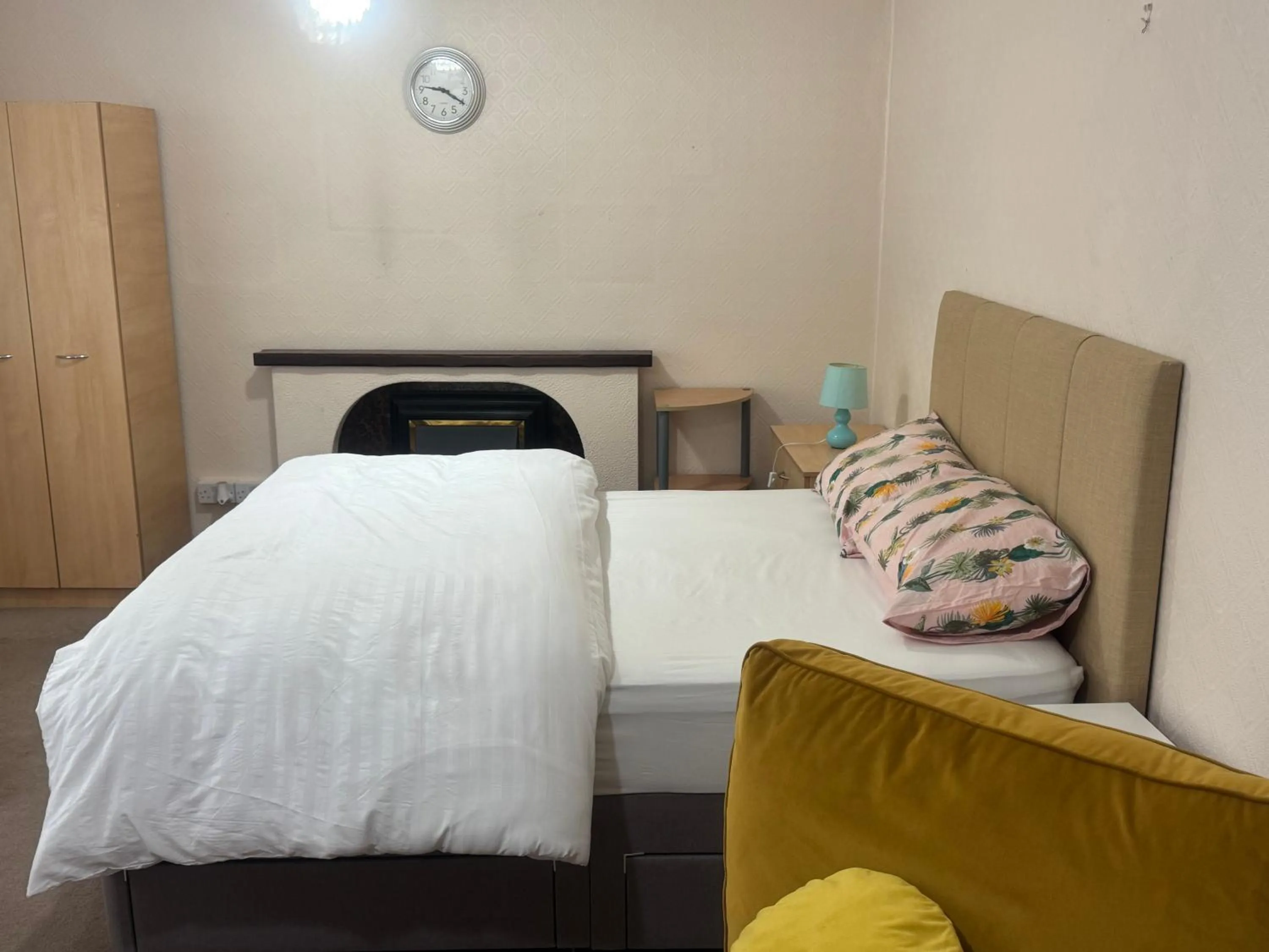 Bedroom, Bed in Komegloba Exquisite room