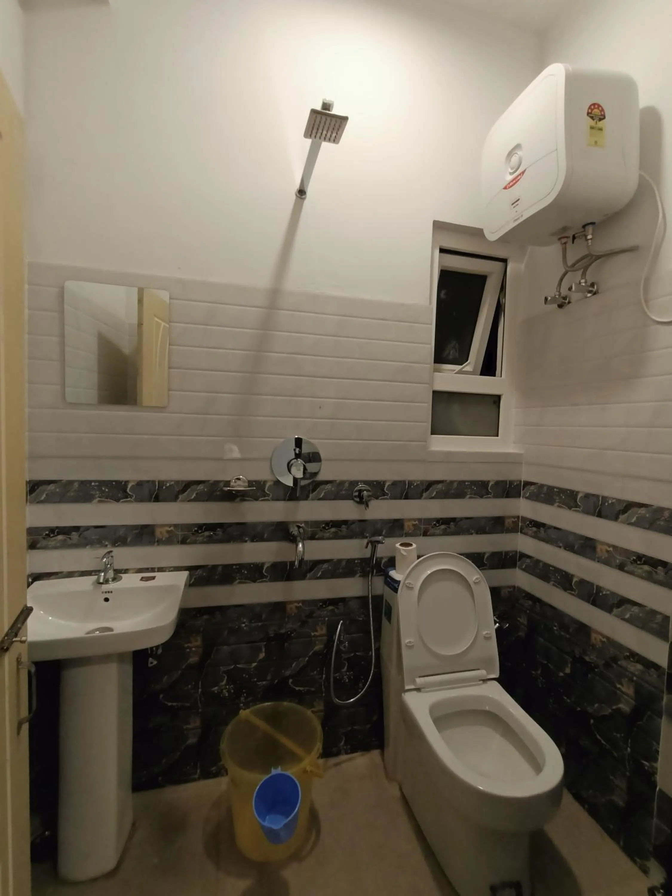 Hotel Karma Kastle