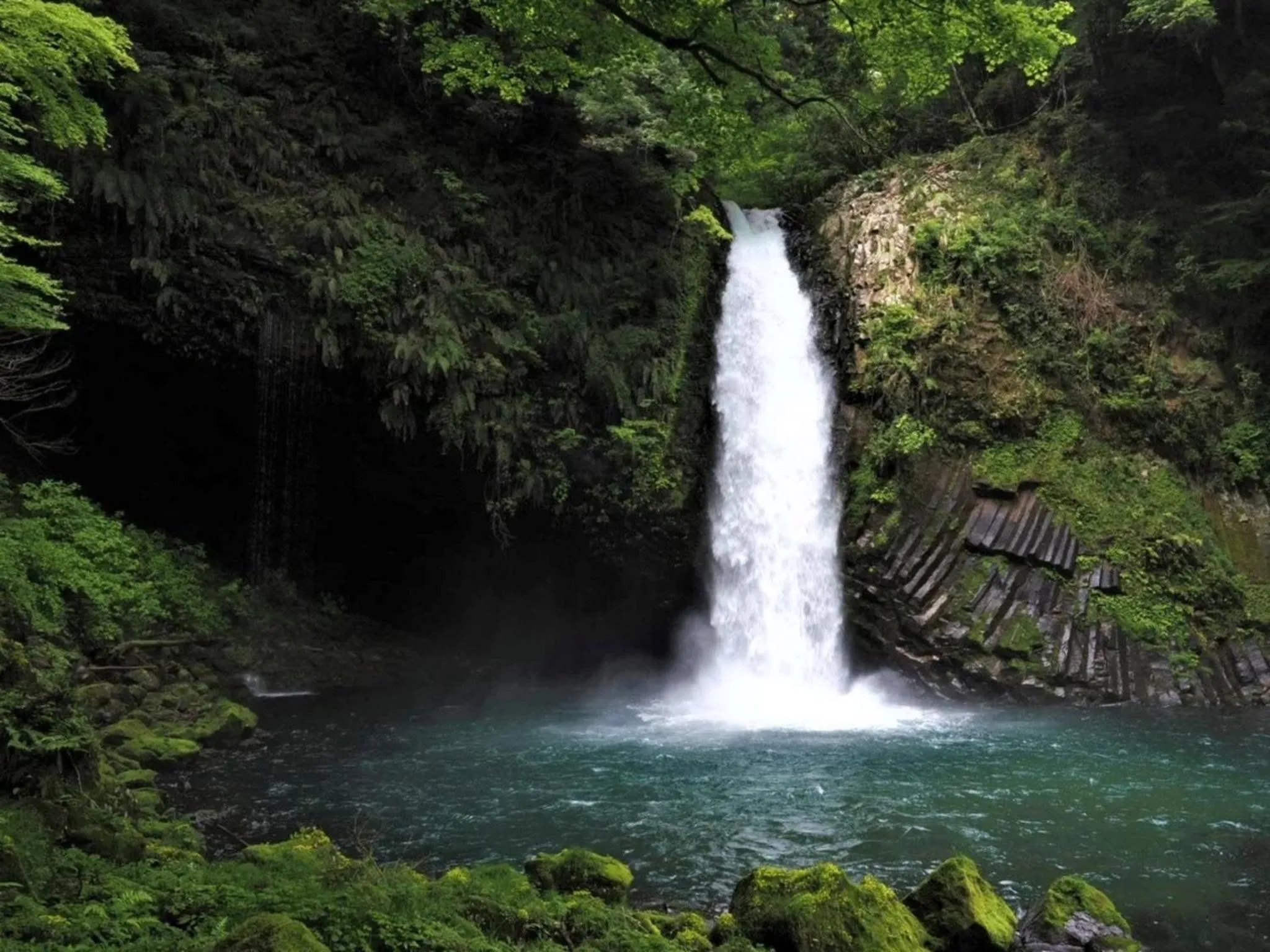 Nearby landmark in Shuzenji Onsen Hotel Takitei