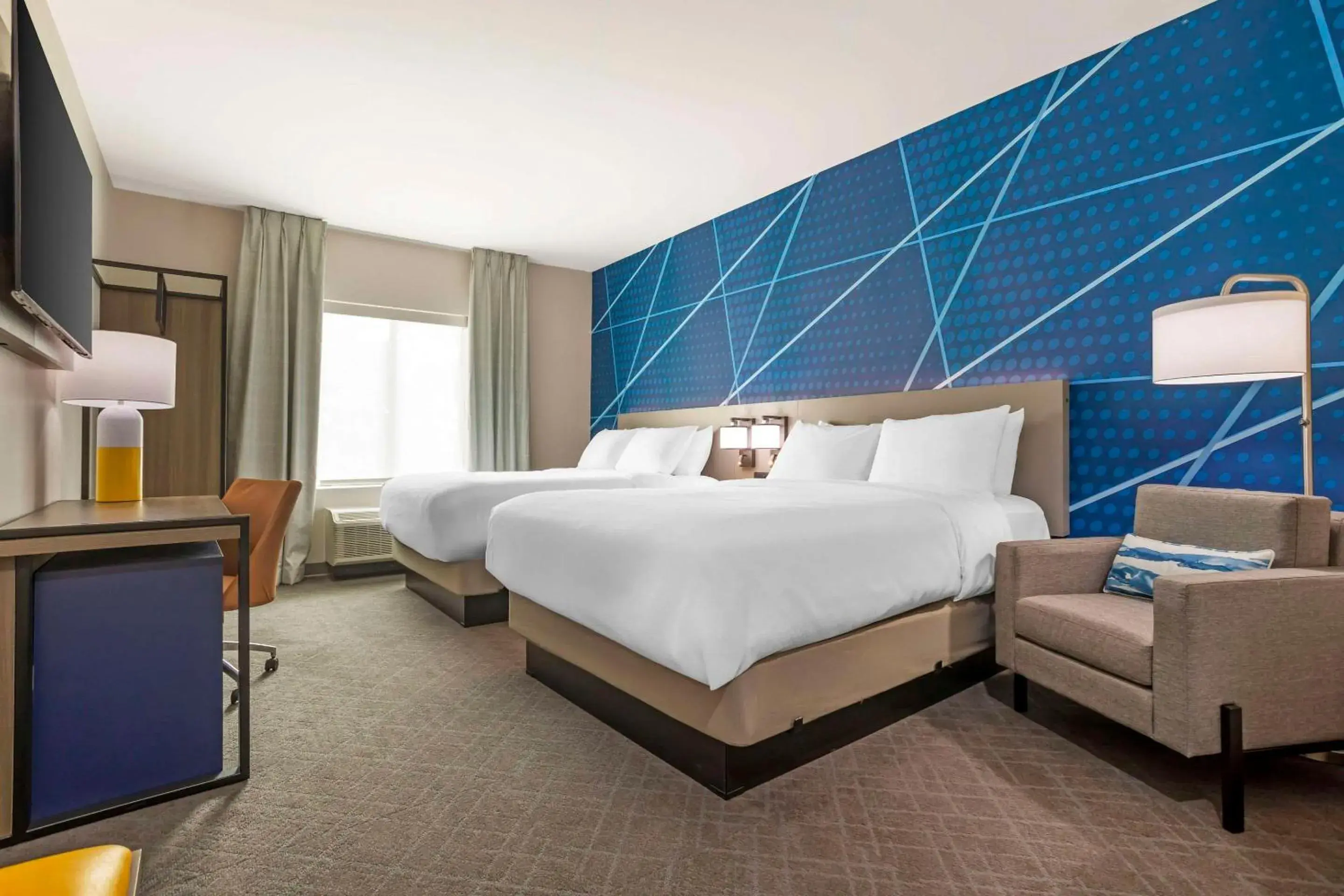 Bedroom, Bed in Comfort Inn & Suites Huntsville Near University Bedroom, Bed in Comfort Inn & Suites Huntsville Near University