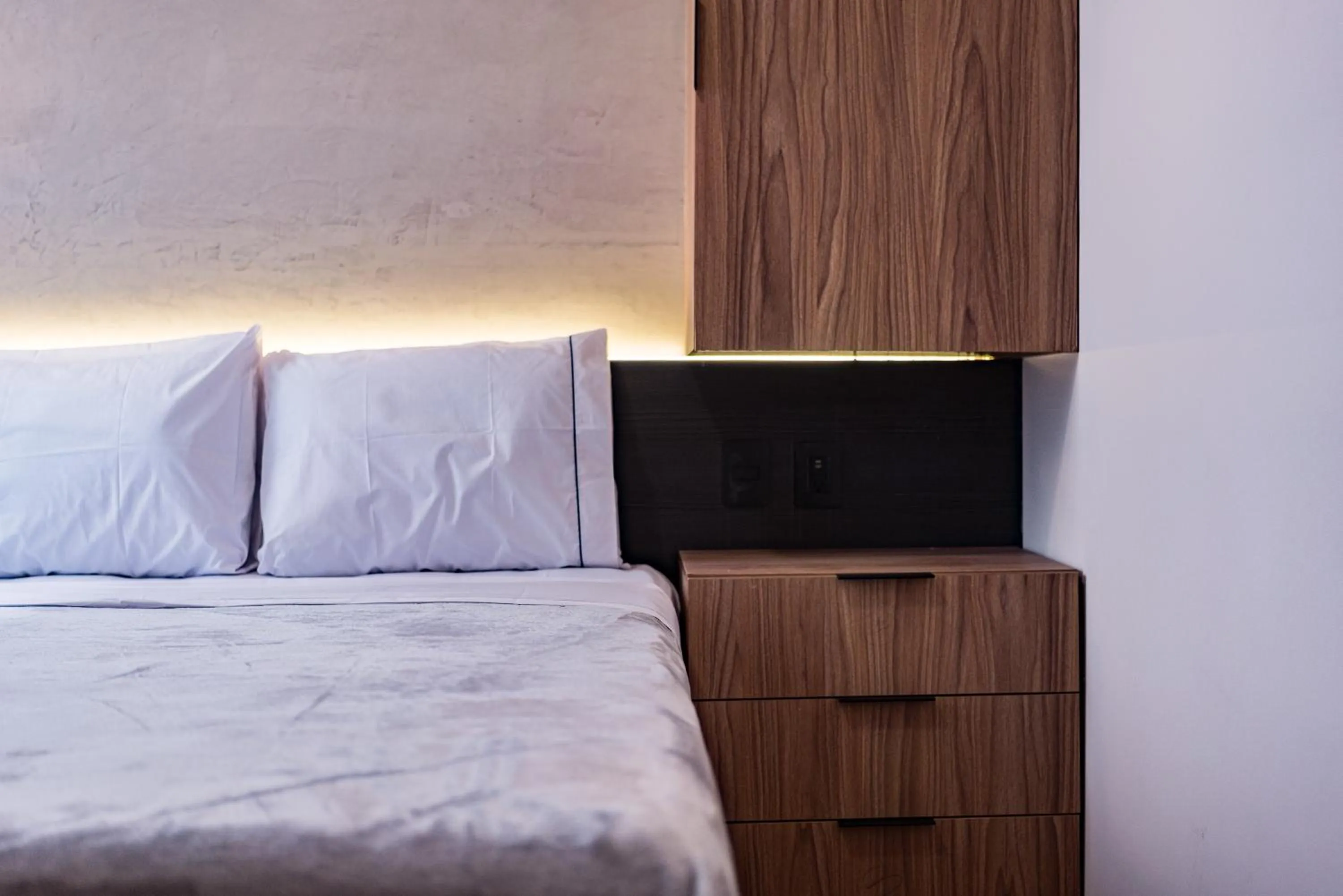 Bed in Suites Monterrey by Escajal Rooms