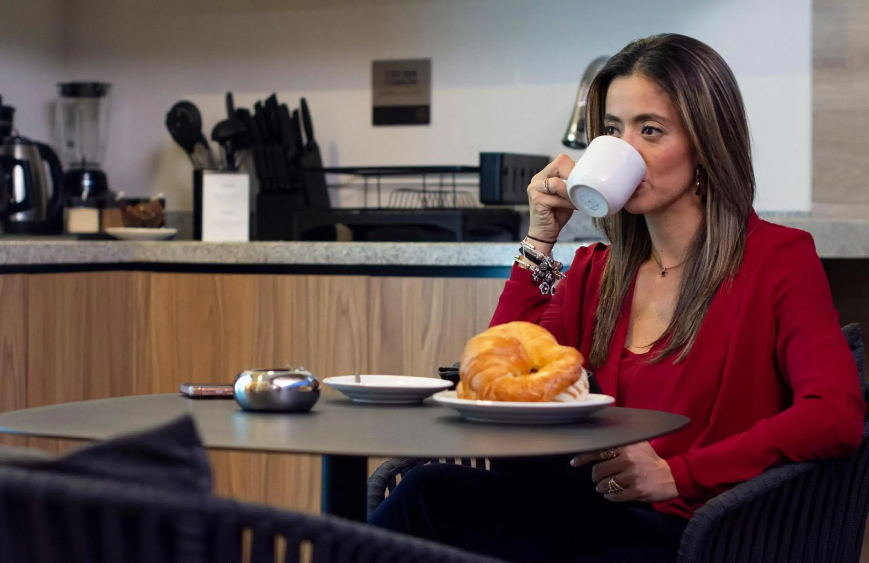 Property building in Suites Monterrey by Escajal Rooms Property building in Suites Monterrey by Escajal Rooms