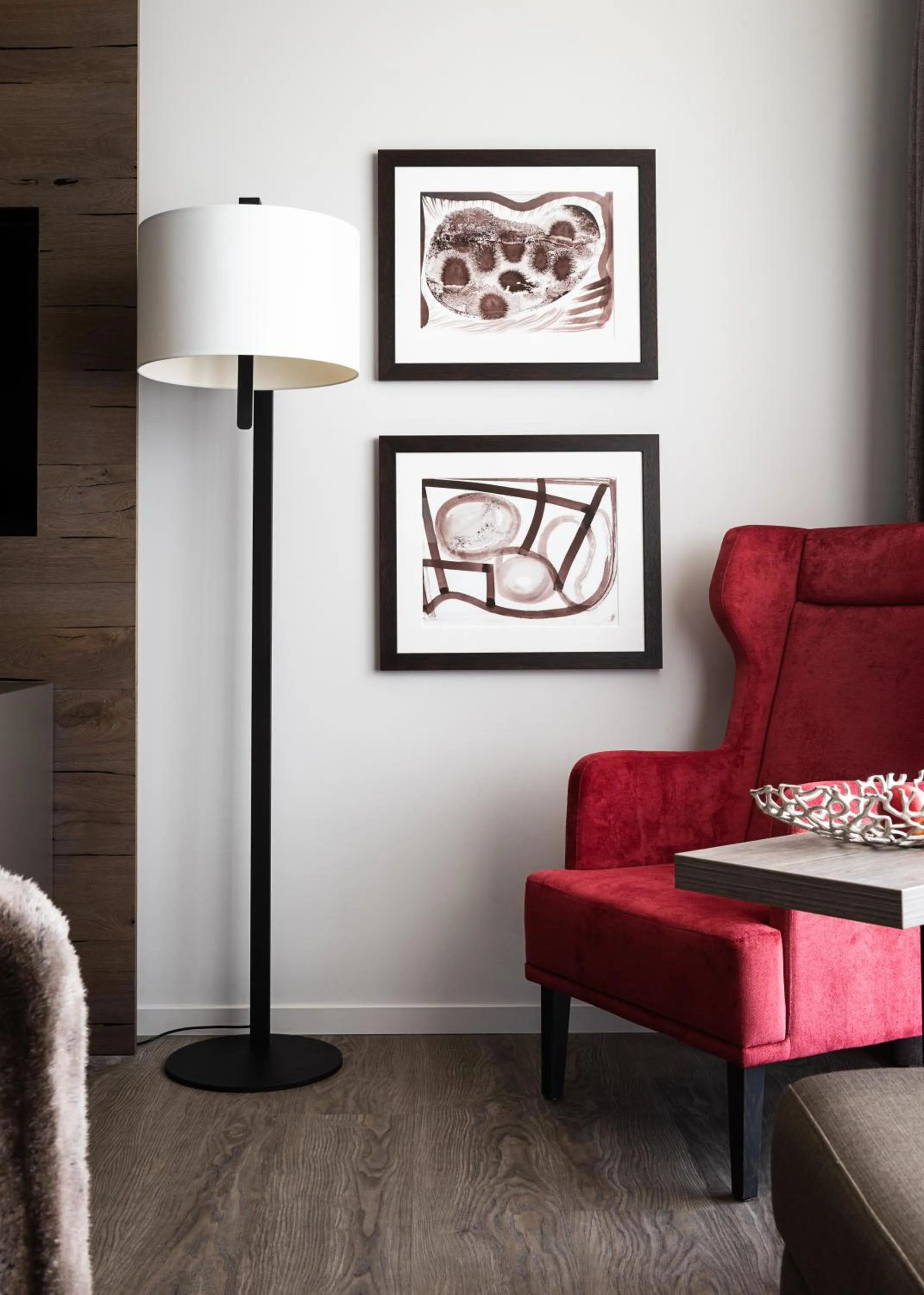 Photo of the whole room in AMERON Davos Swiss Mountain Resort