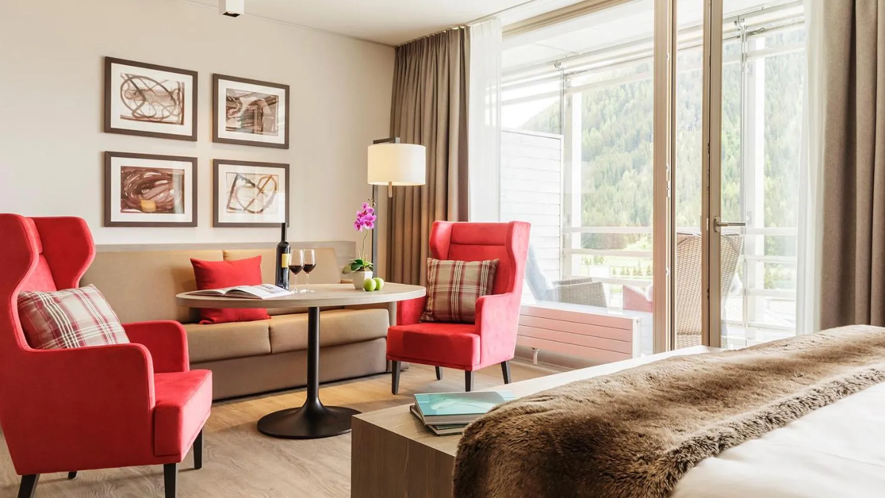 Living room, Bed in AMERON Davos Swiss Mountain Resort