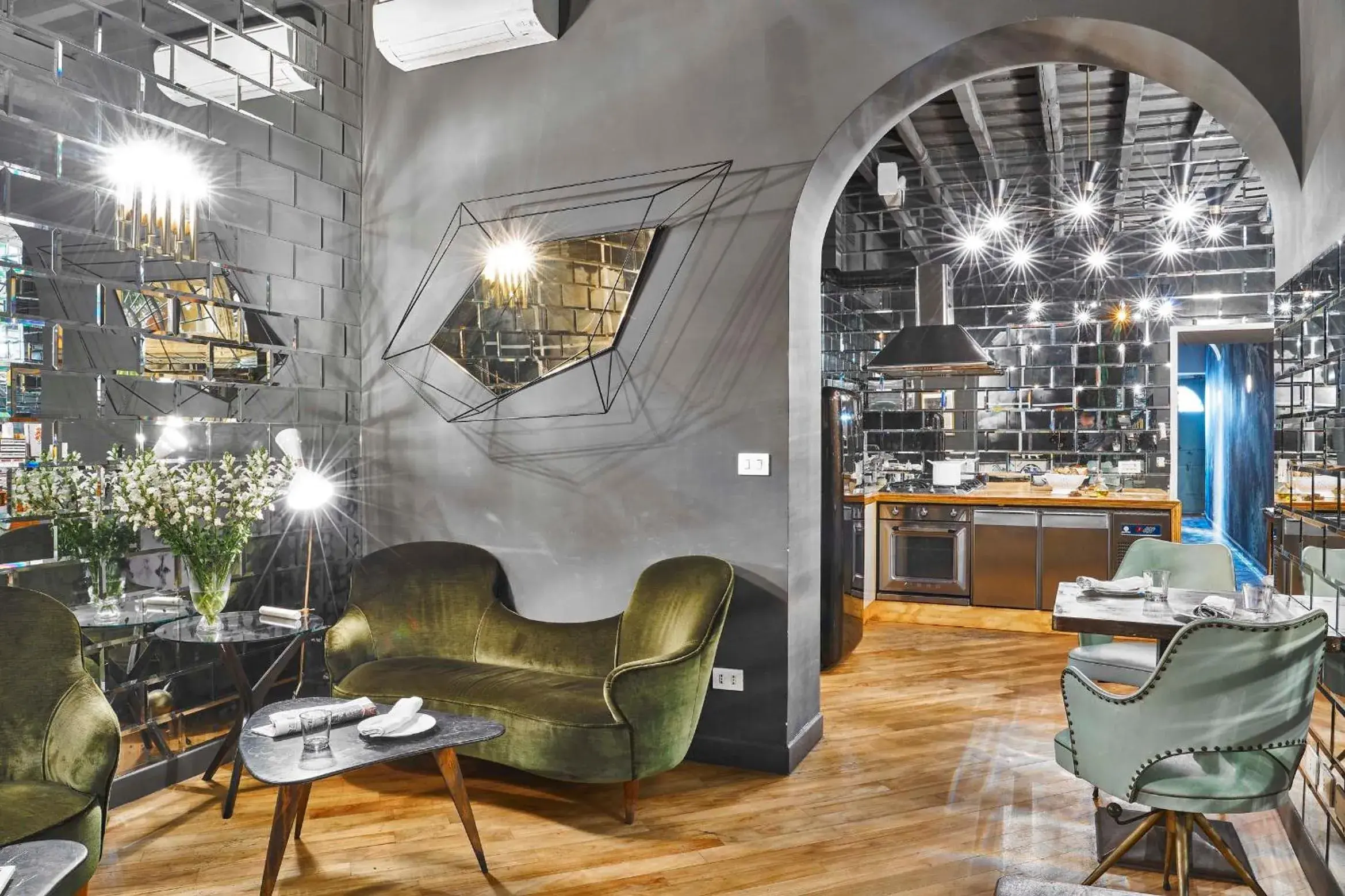 Lounge or bar in G-Rough, Rome, a Member of Design Hotels Lounge or bar in G-Rough, Rome, a Member of Design Hotels