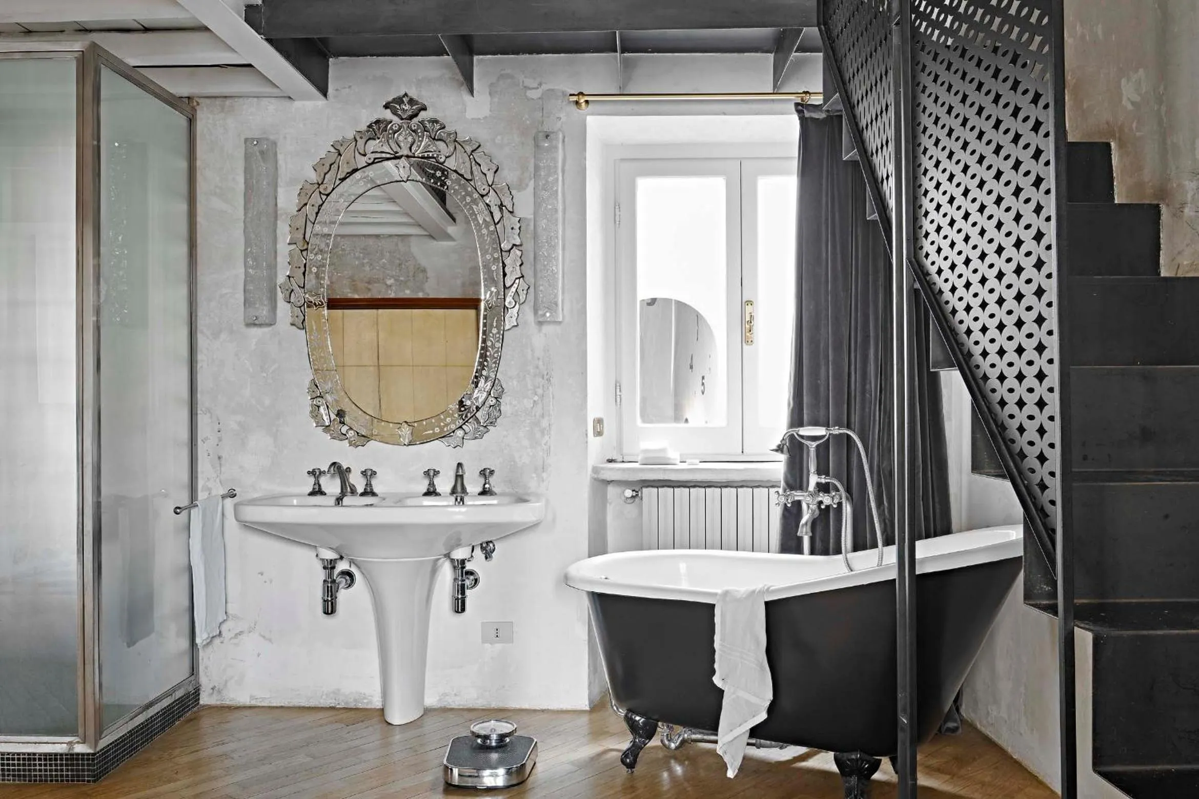 Bathroom in G-Rough, Rome, a Member of Design Hotels