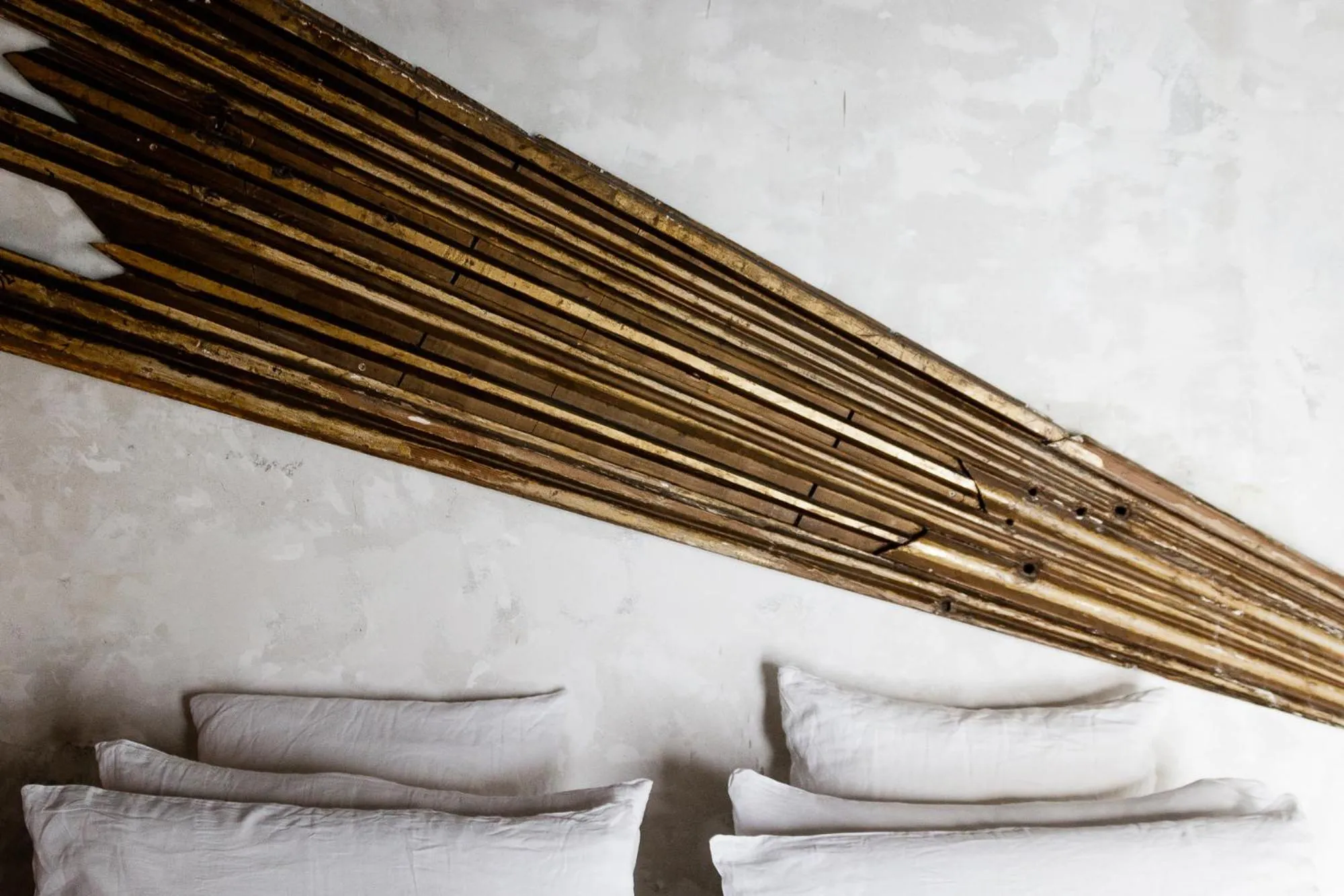 Bed in G-Rough, Rome, a Member of Design Hotels