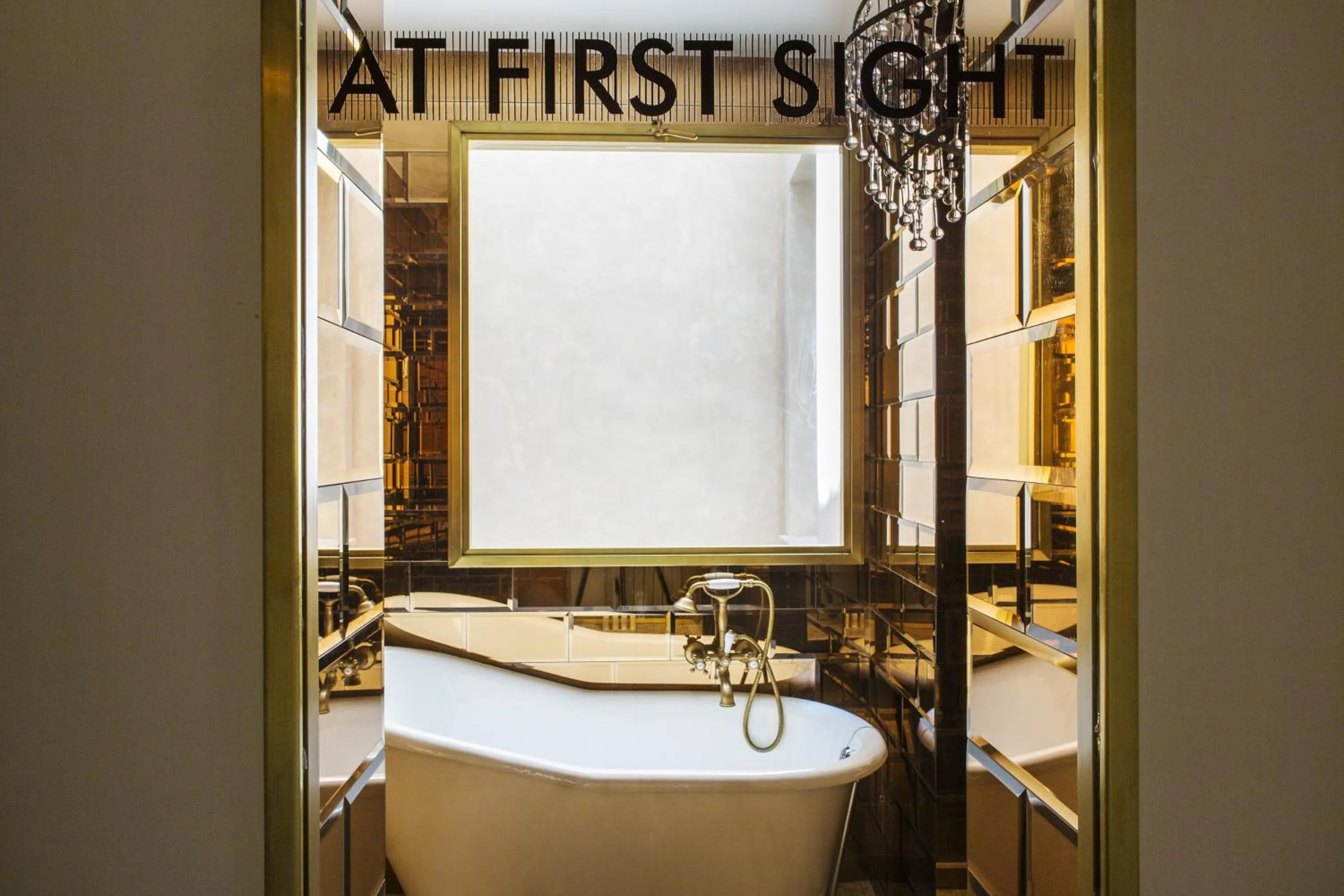Bathroom in G-Rough, Rome, a Member of Design Hotels