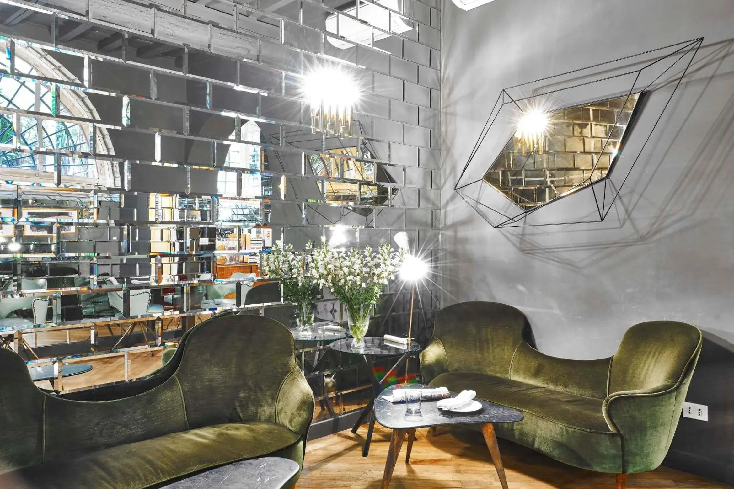 Lounge or bar in G-Rough, Rome, a Member of Design Hotels Lounge or bar in G-Rough, Rome, a Member of Design Hotels