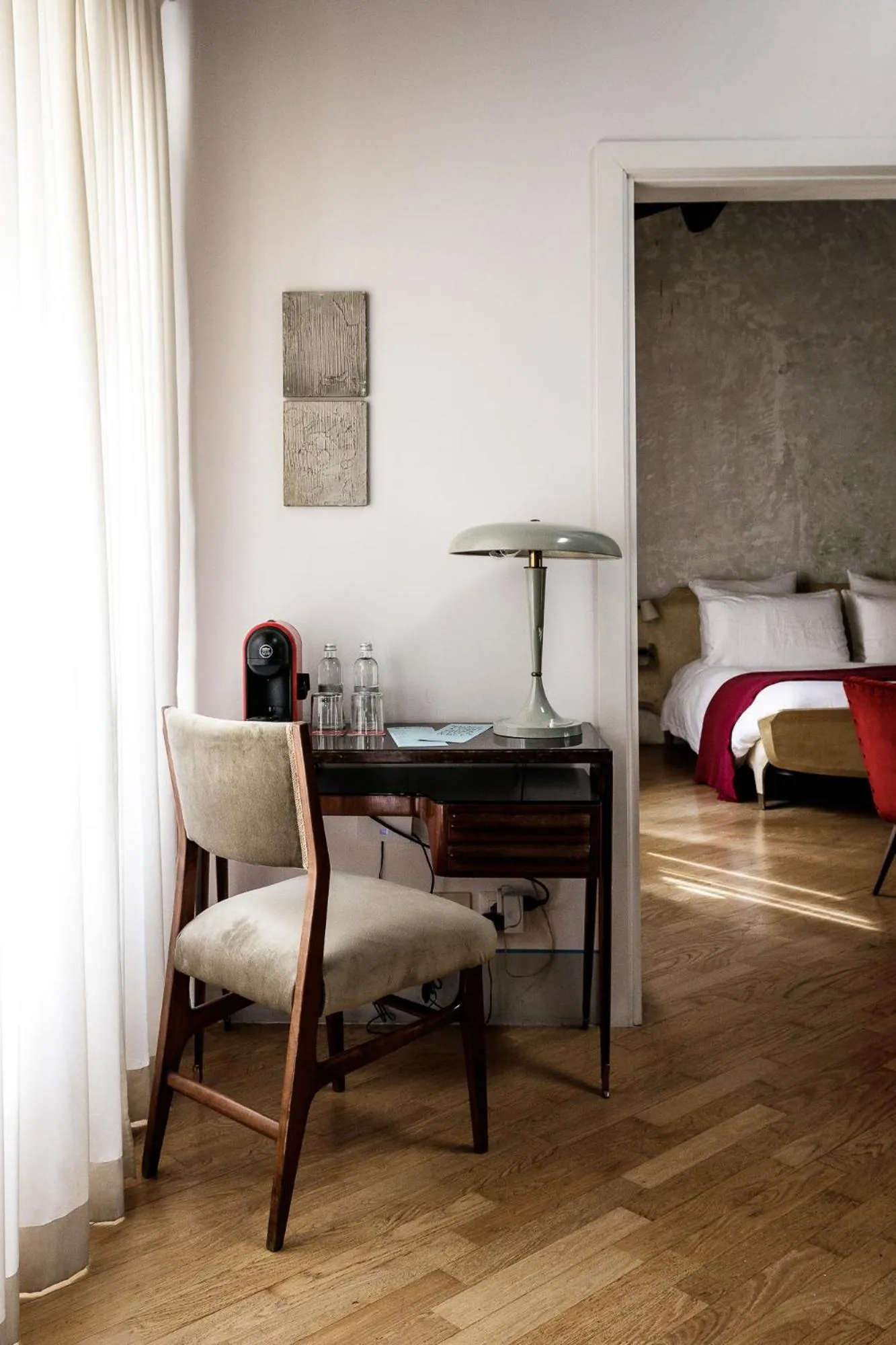 Seating area, Bed in G-Rough, Rome, a Member of Design Hotels
