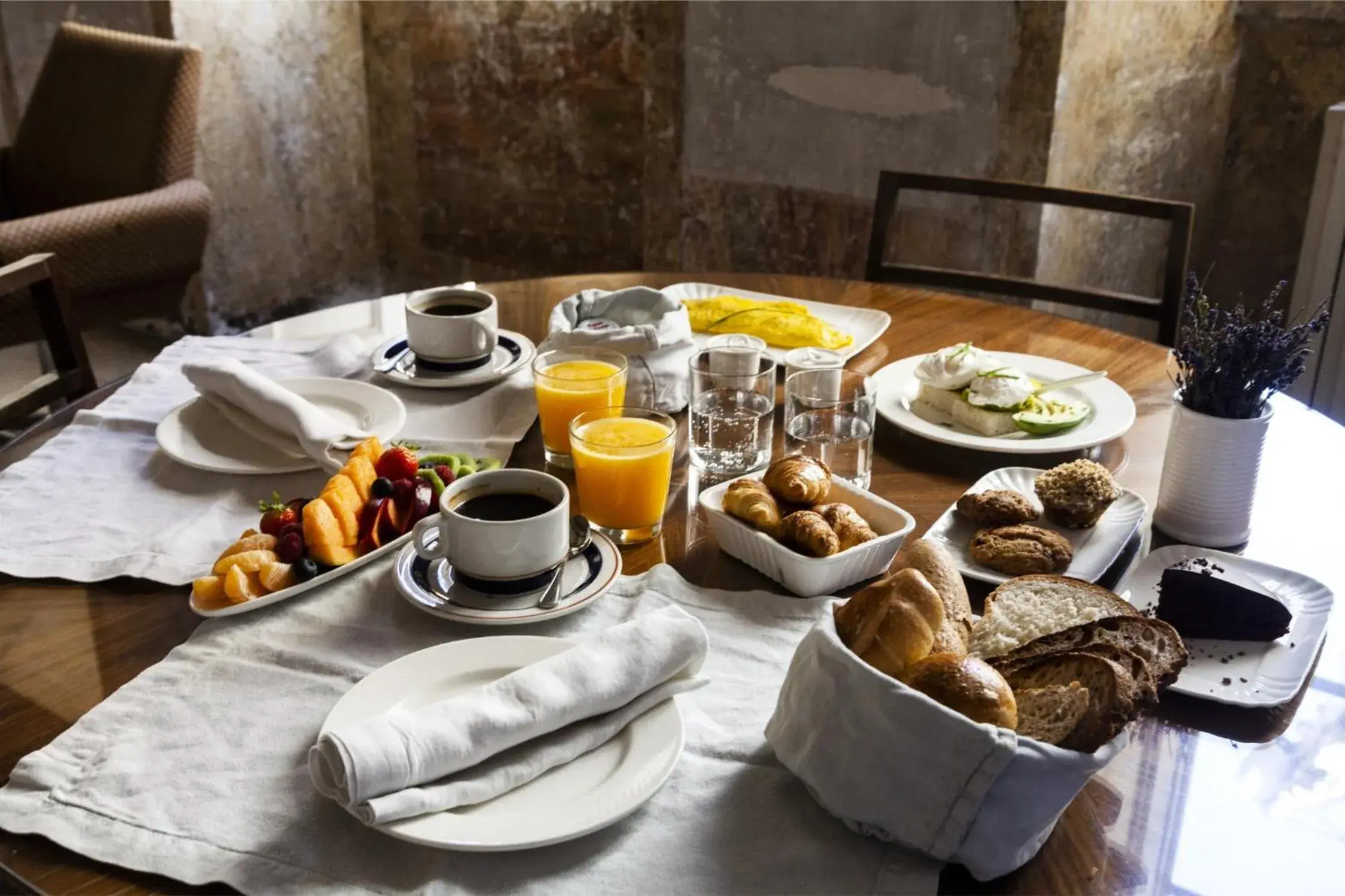 Continental breakfast in G-Rough, Rome, a Member of Design Hotels Continental breakfast in G-Rough, Rome, a Member of Design Hotels