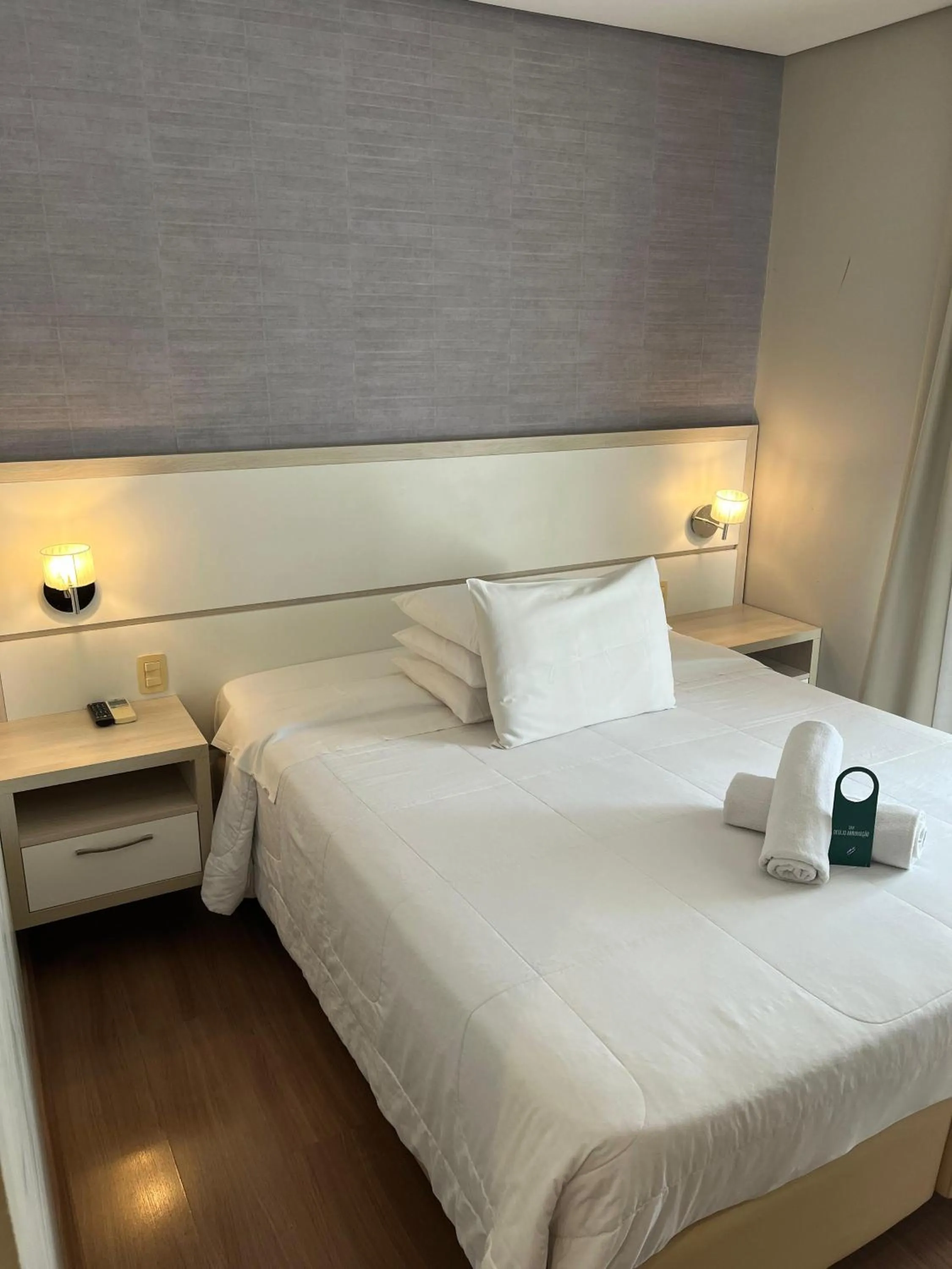 Bedroom, Bed in Pousada Naala Gramado