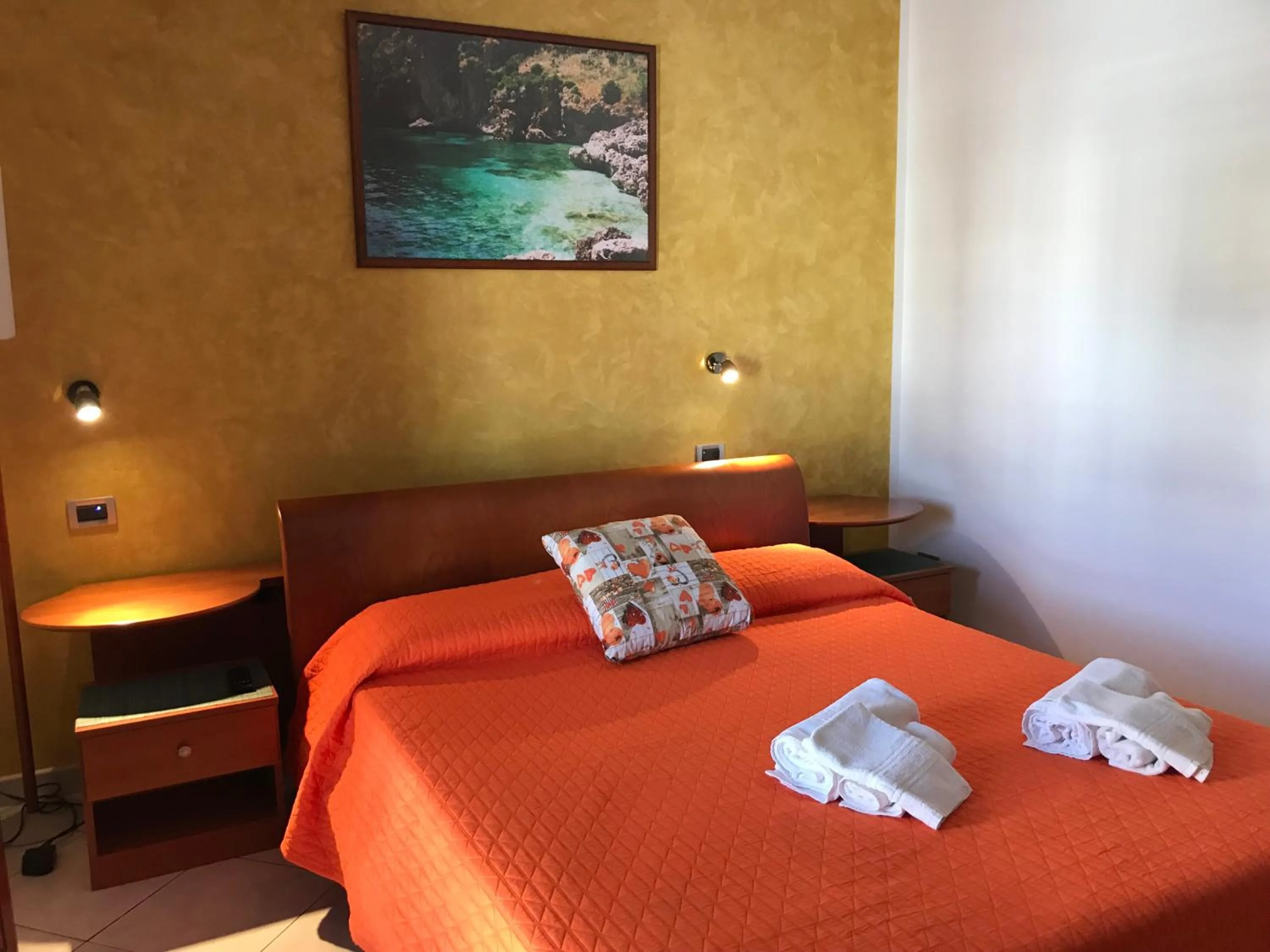 Bedroom, Bed in El Nur Bed & Breakfast