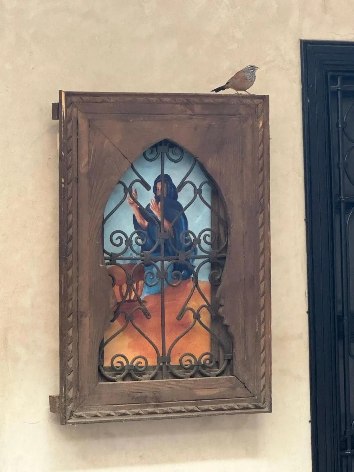 Decorative detail in Riad dar serenity