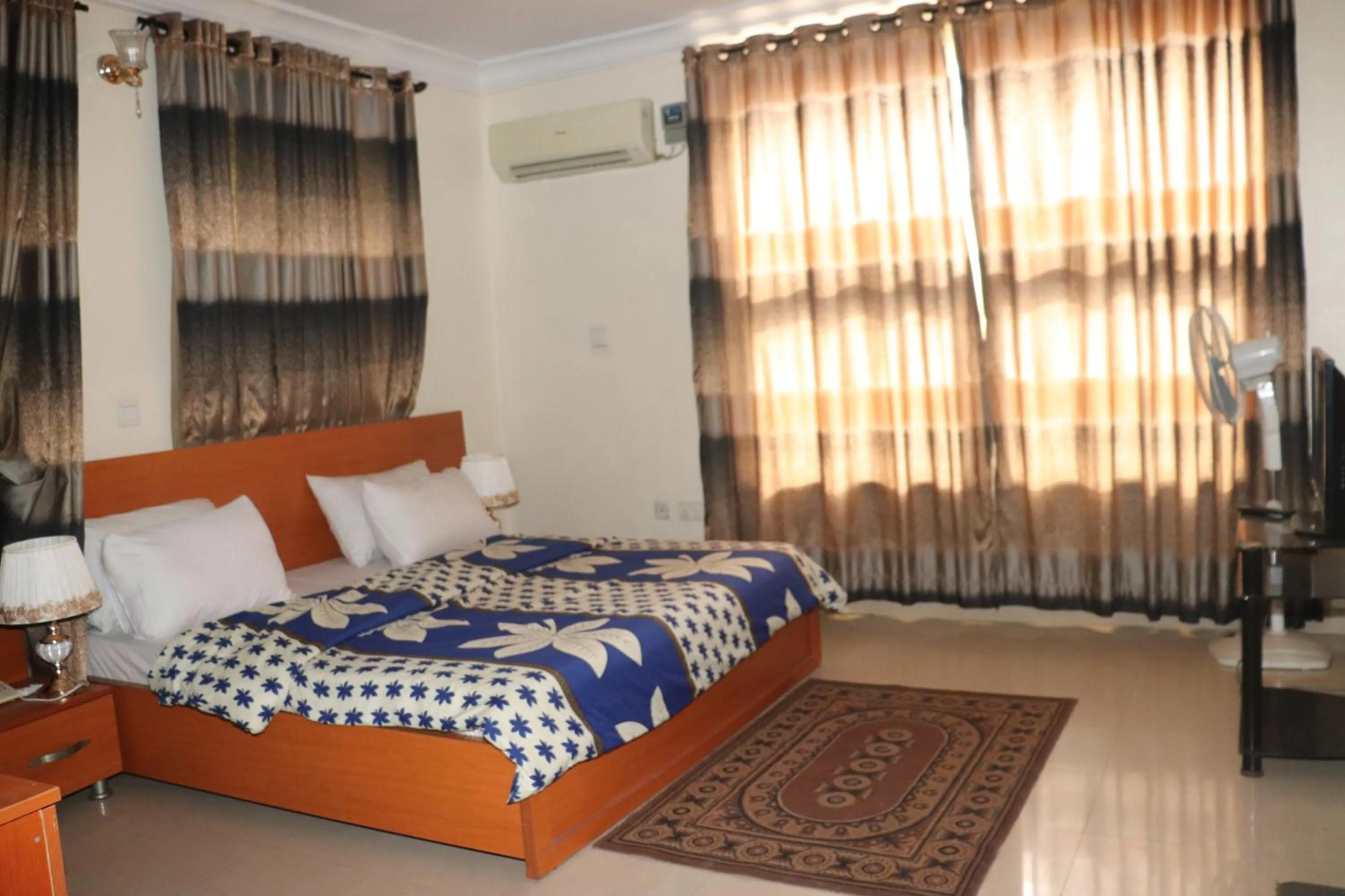 Bedroom, Bed in VTL Suites