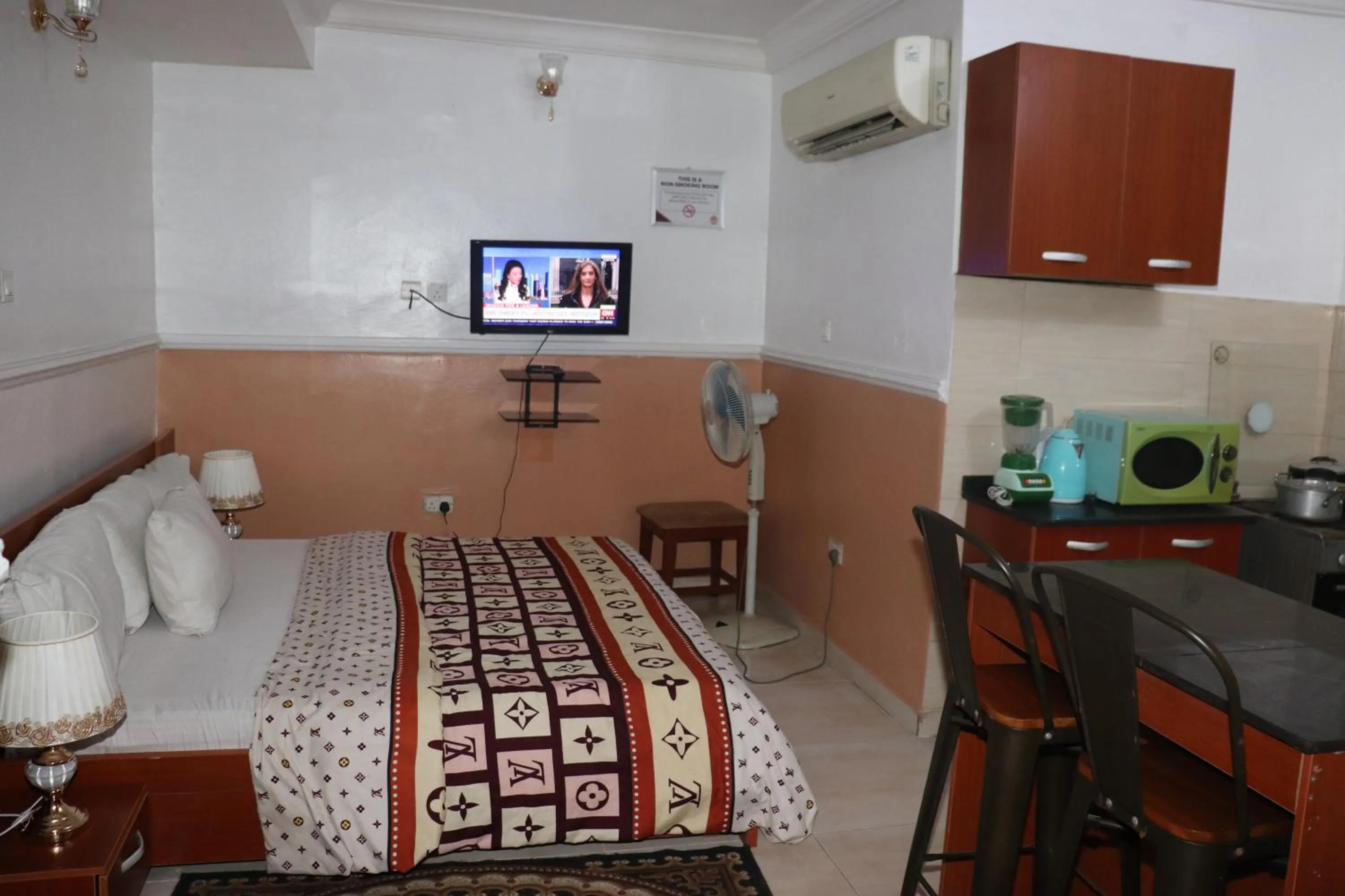 TV and multimedia, Bed in VTL Suites