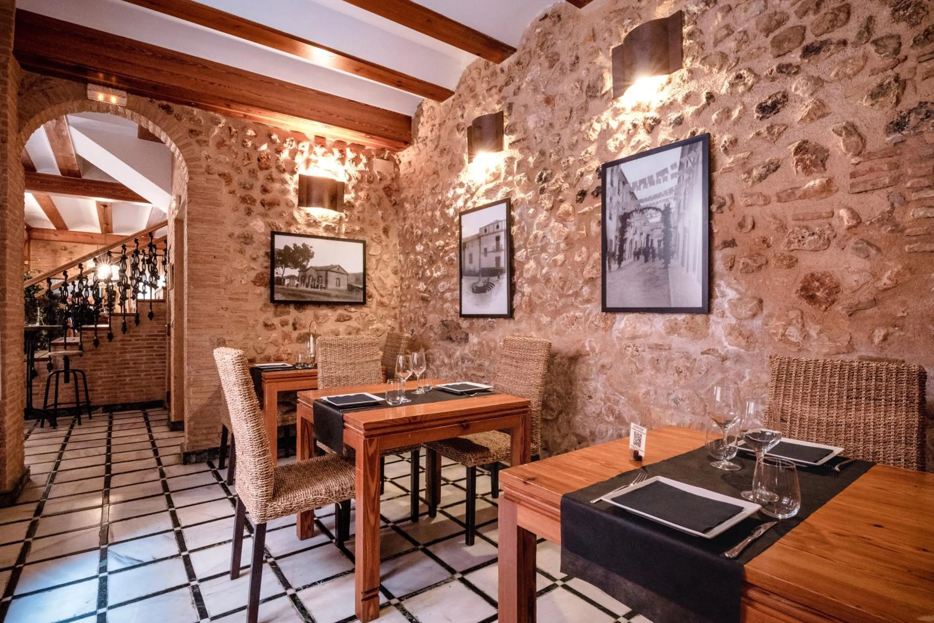 Restaurant/places to eat in Hotel Casa Babel