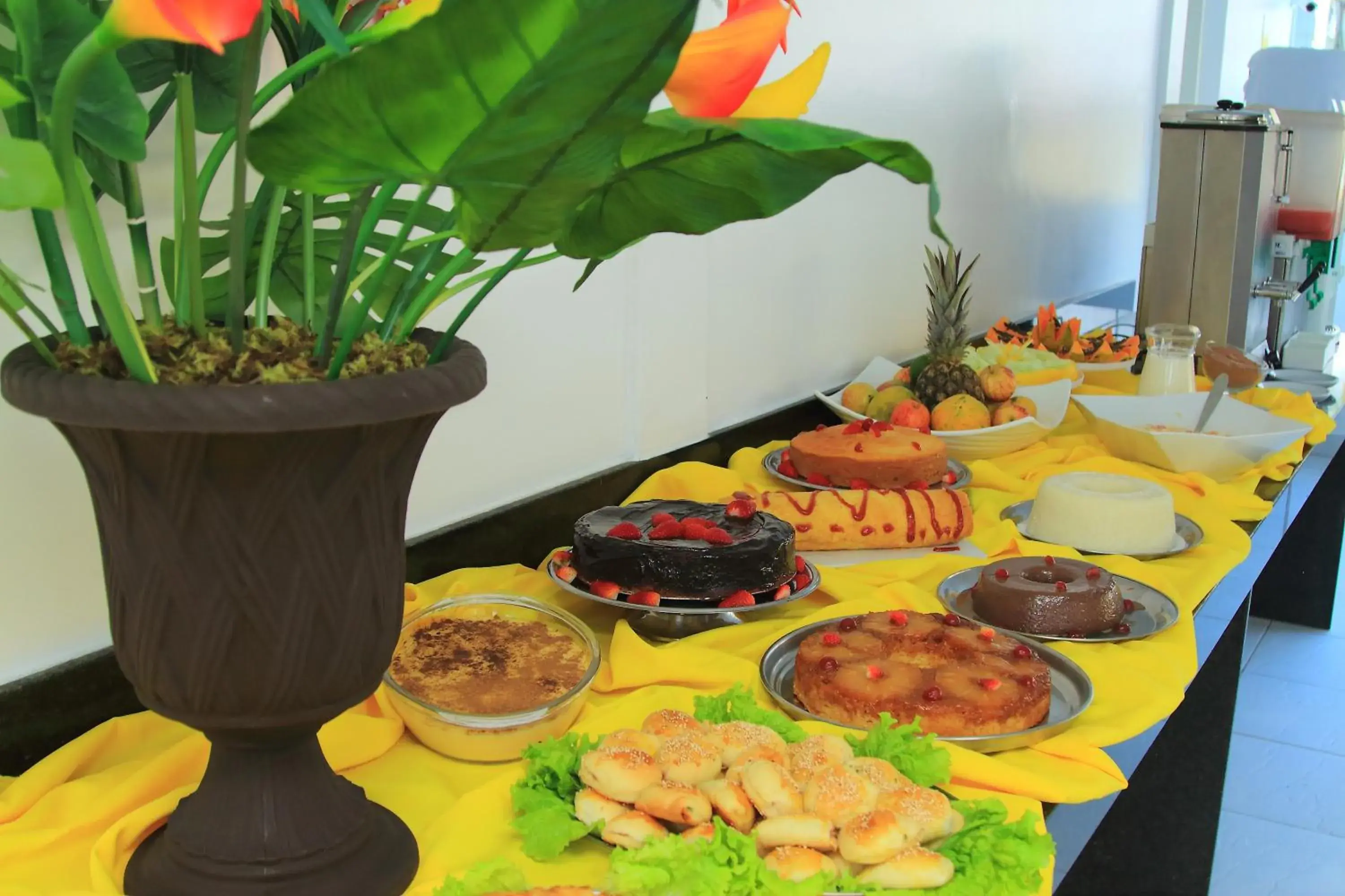 Buffet breakfast in Navegantes Hotel Buffet breakfast in Navegantes Hotel