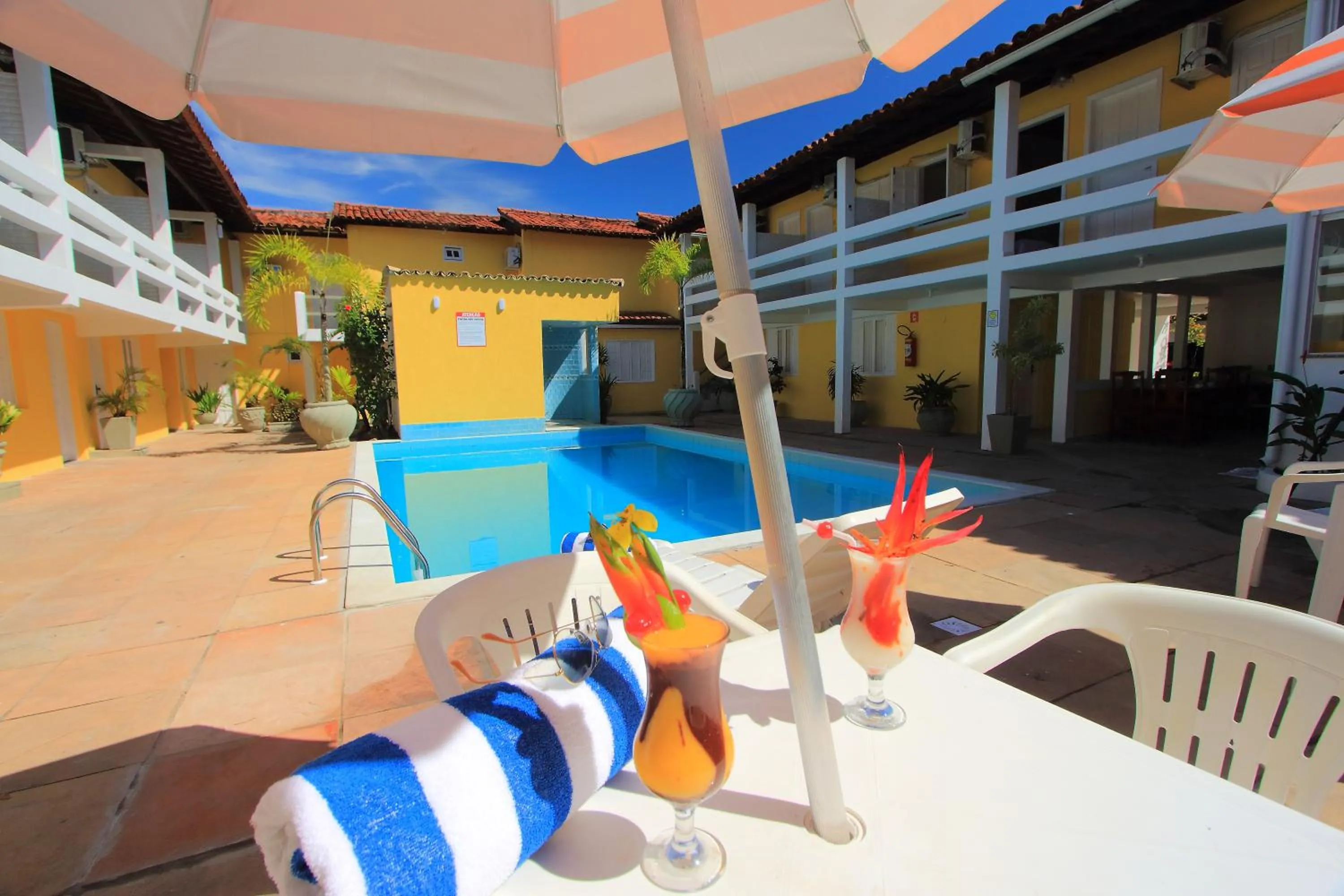 Swimming pool in Navegantes Hotel