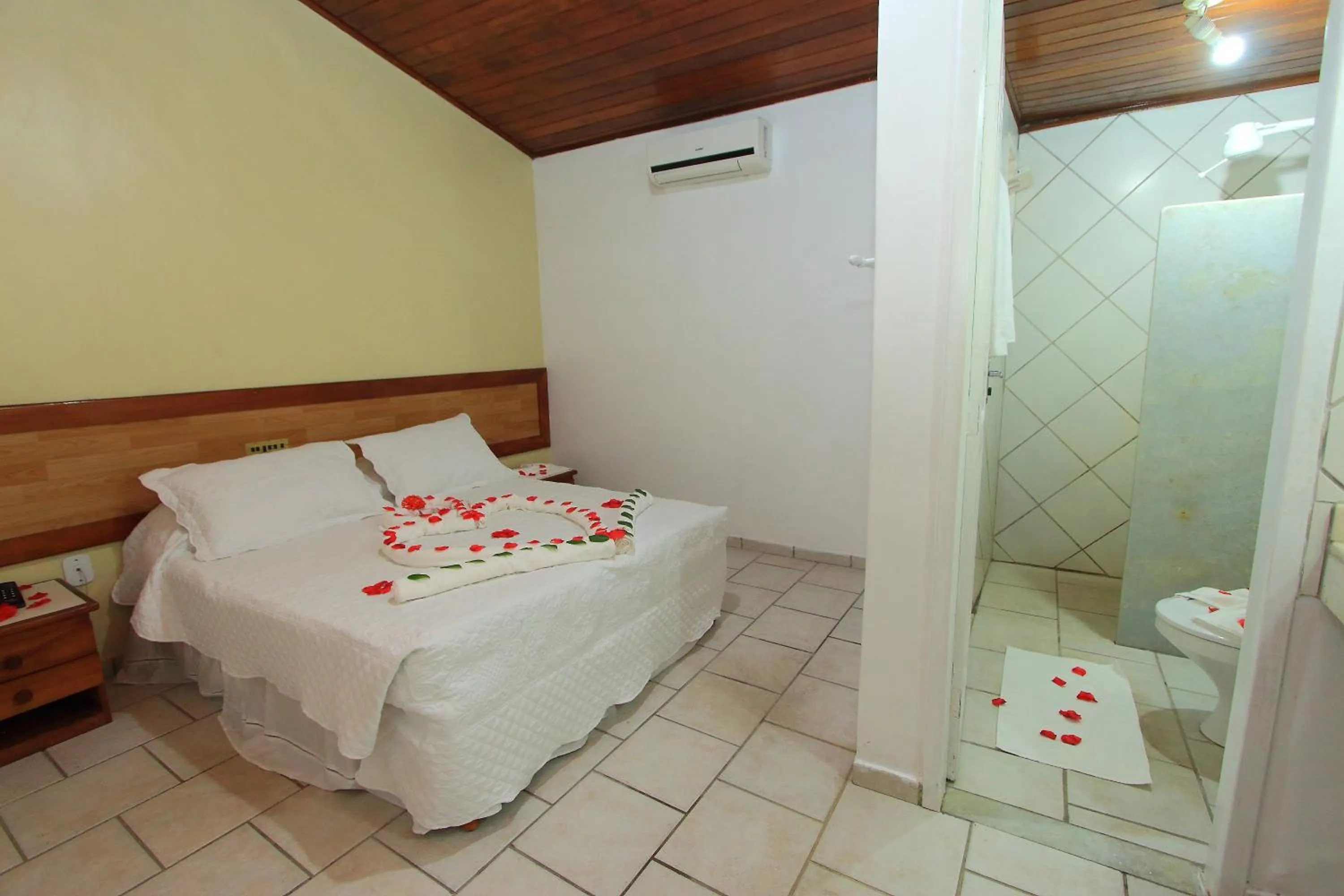 Bed in Navegantes Hotel