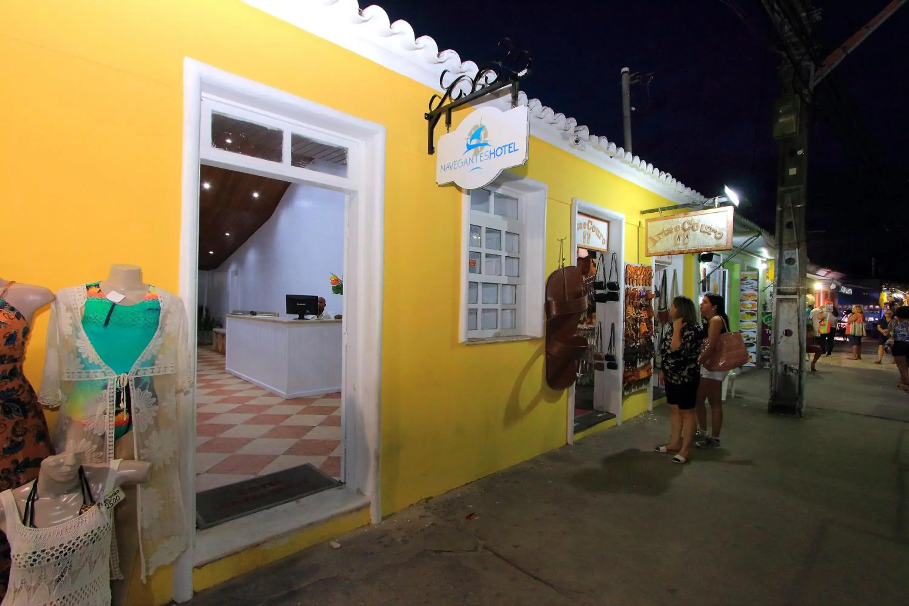 Facade/entrance in Navegantes Hotel Facade/entrance in Navegantes Hotel