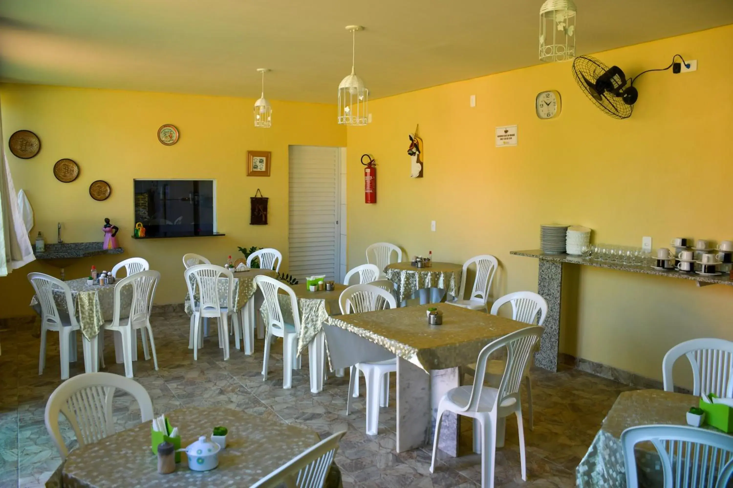 Restaurant/places to eat in Chalés de Peroba Restaurant/places to eat in Chalés de Peroba