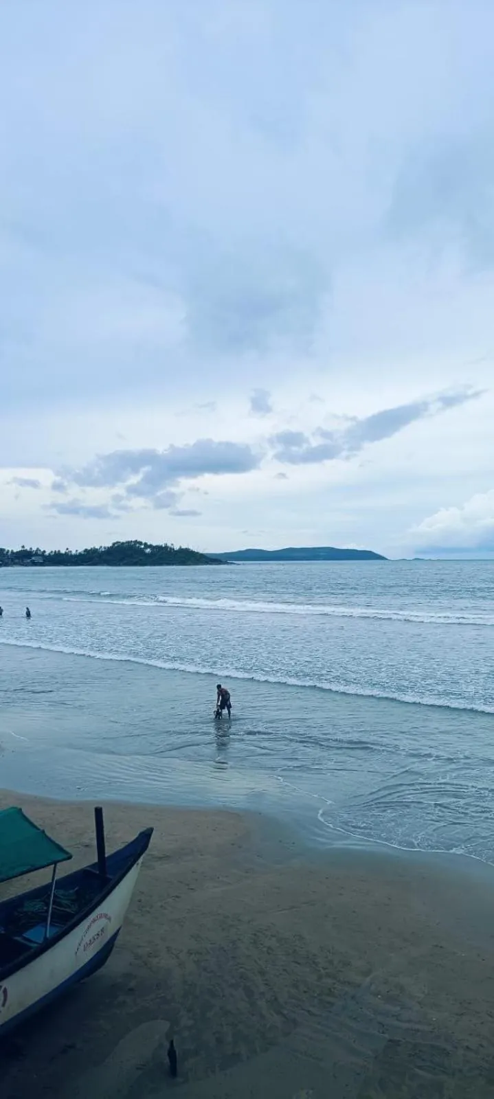 Beach in Lira Beach Place