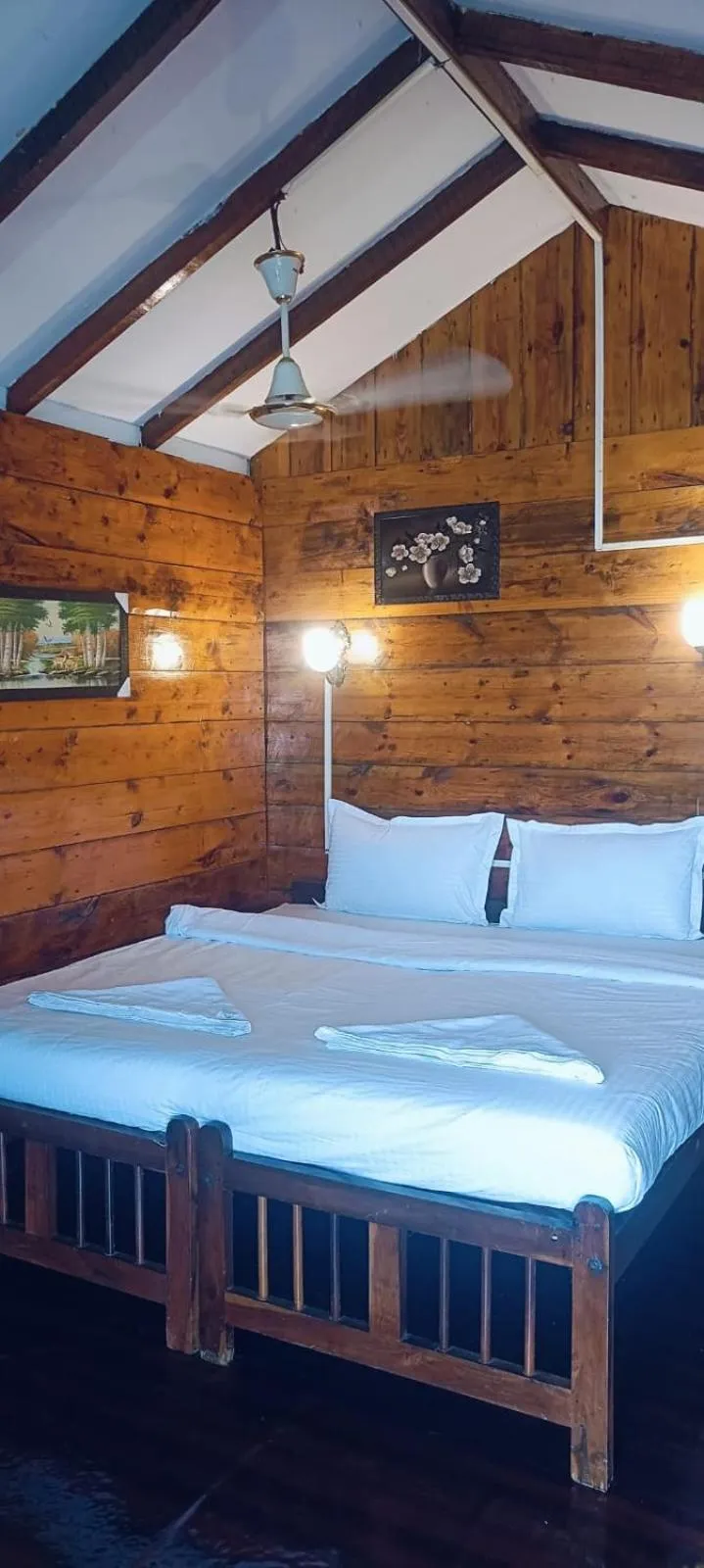 Bedroom in Lira Beach Place