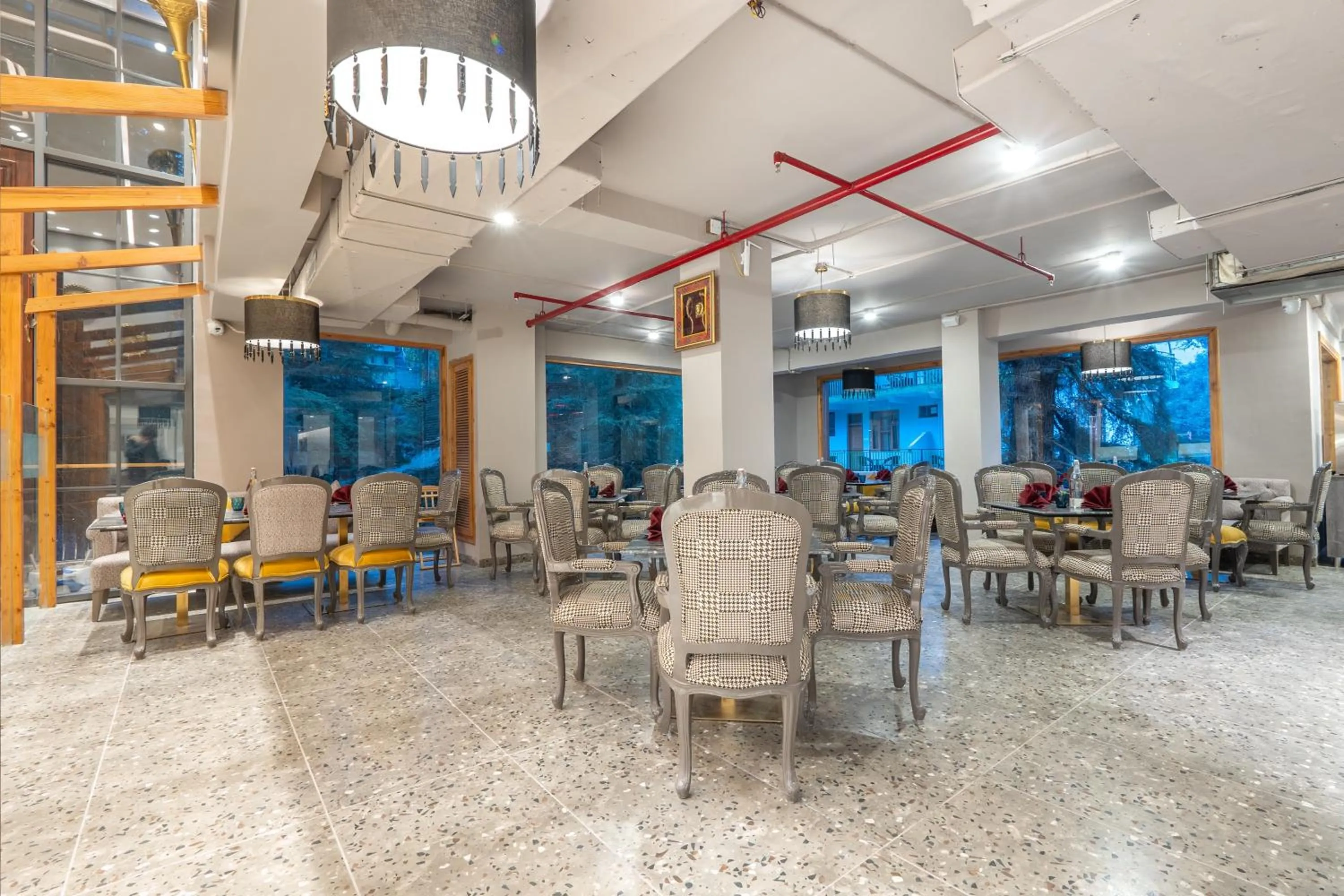 Restaurant/places to eat in Mastiff Select Mandavya Dharamkot, McLeodganj