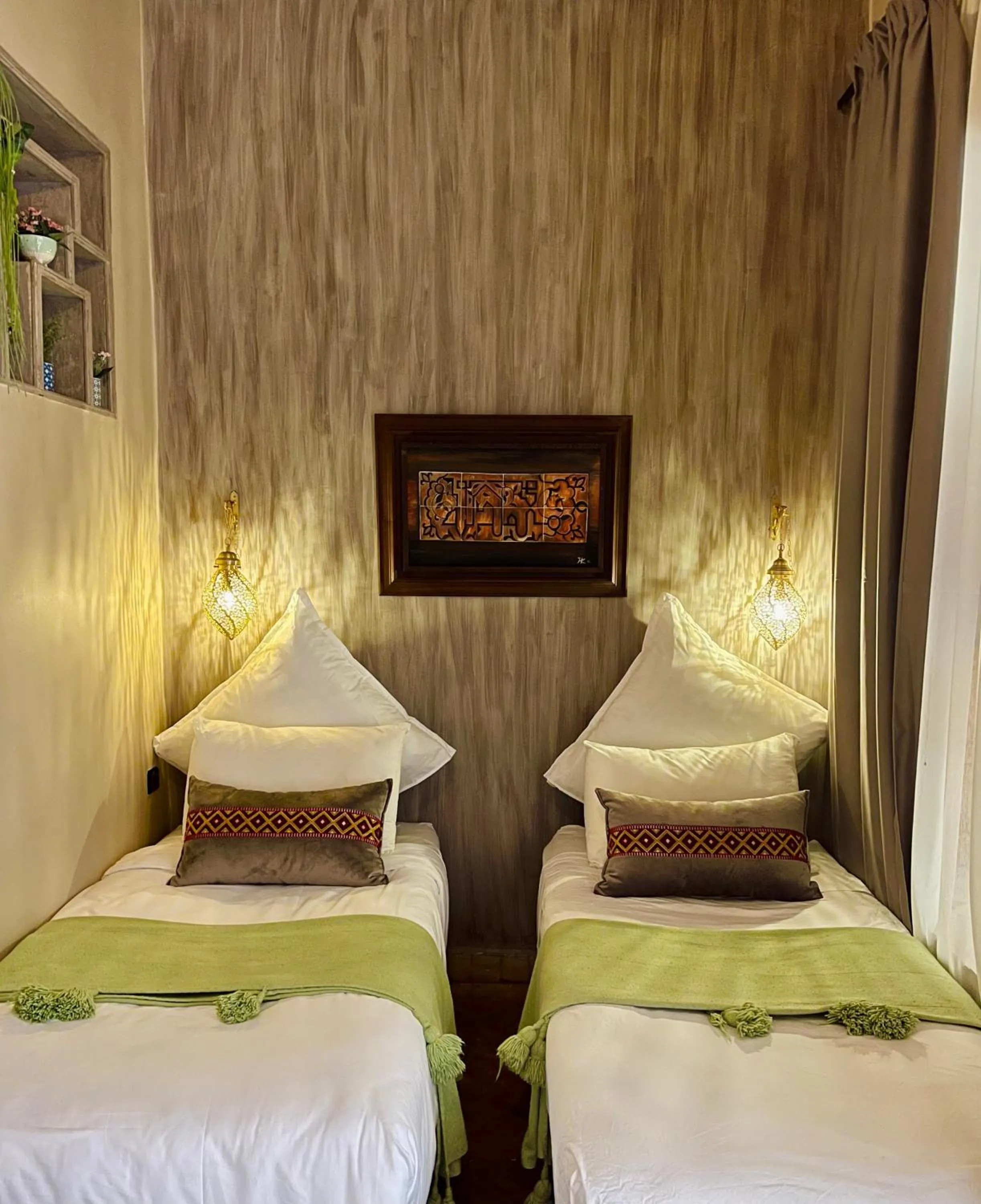 Bed in Riad La Calèche