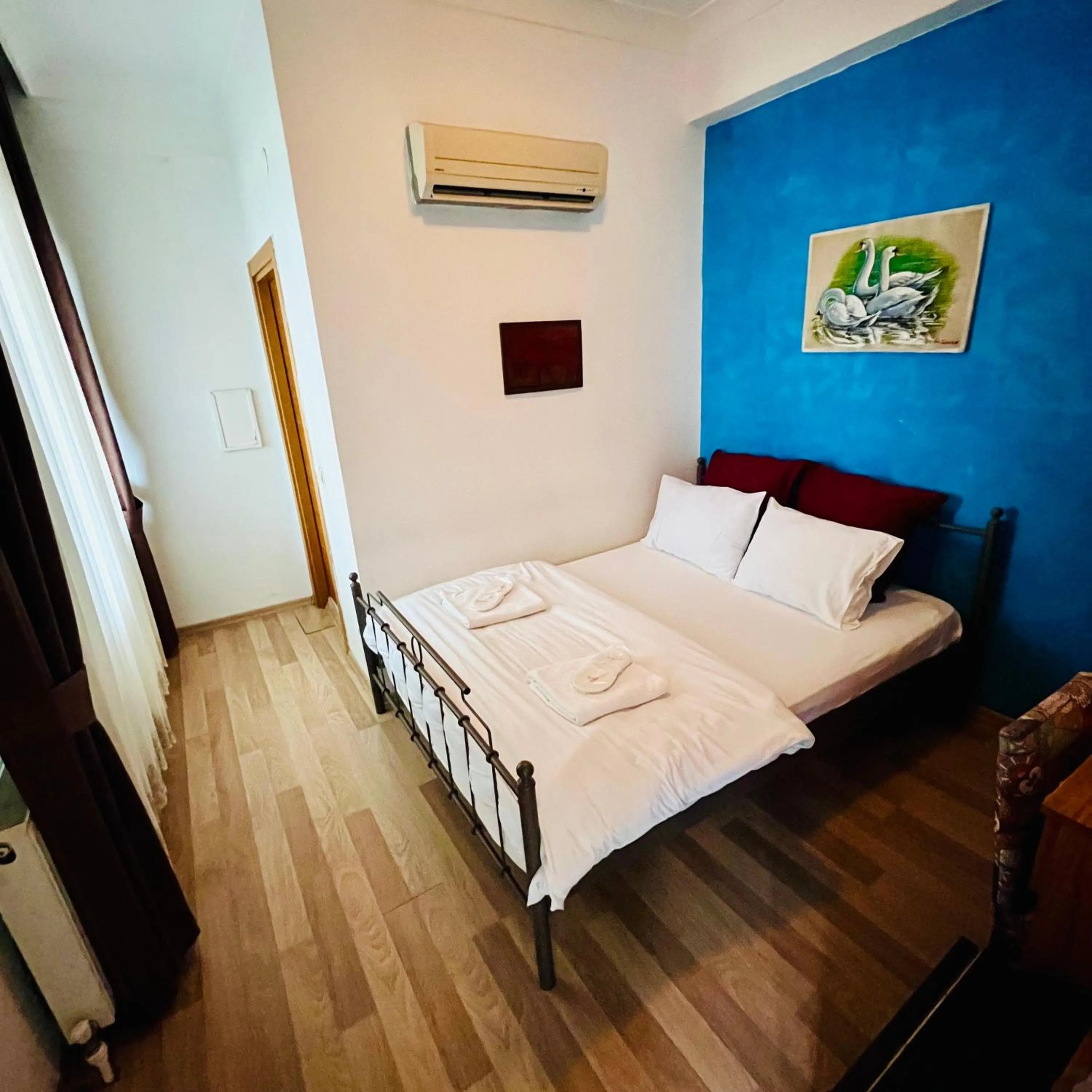 Photo of the whole room, Bed in By Sukru Hotel