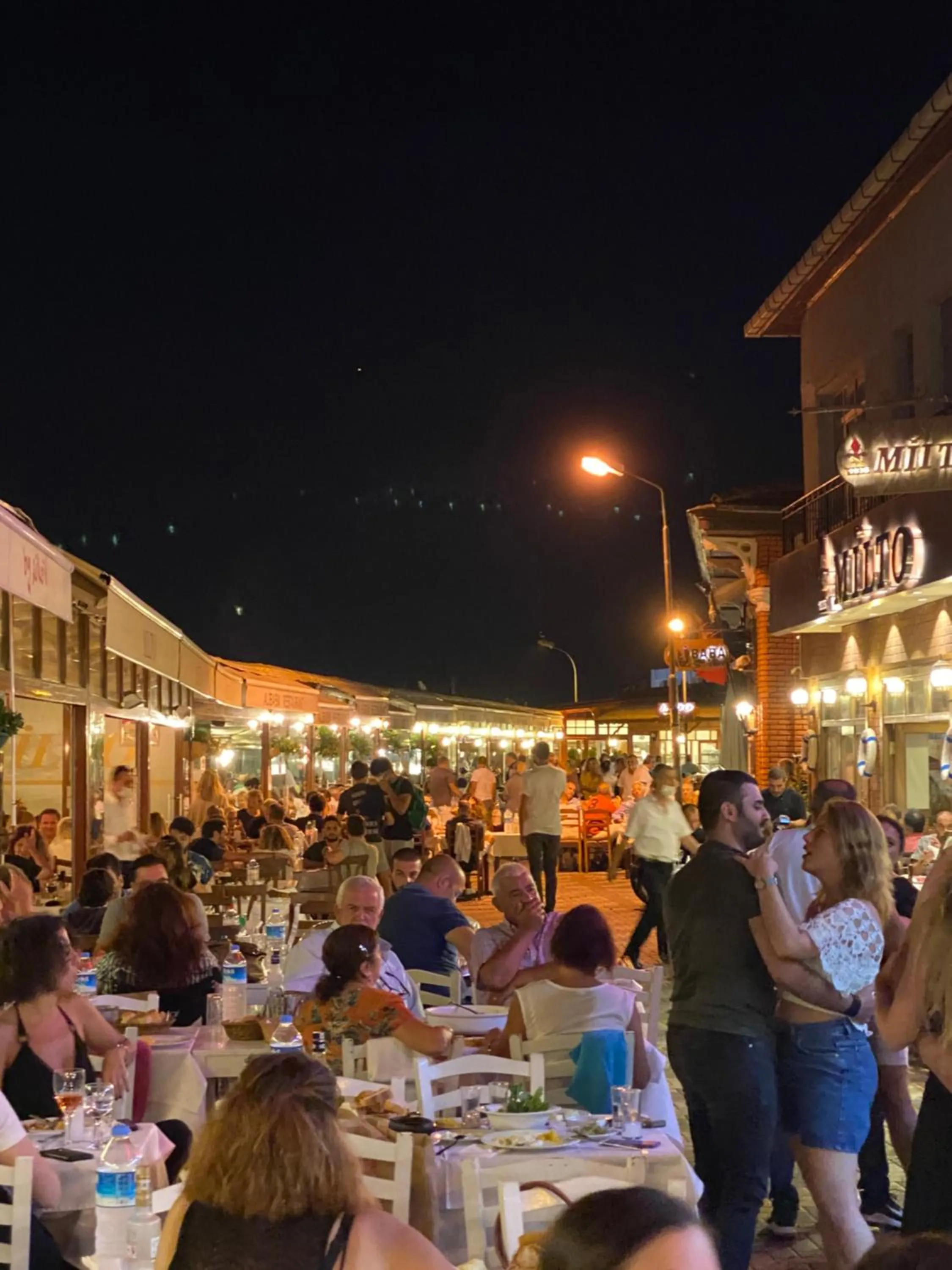 Restaurant/places to eat in By Sukru Hotel