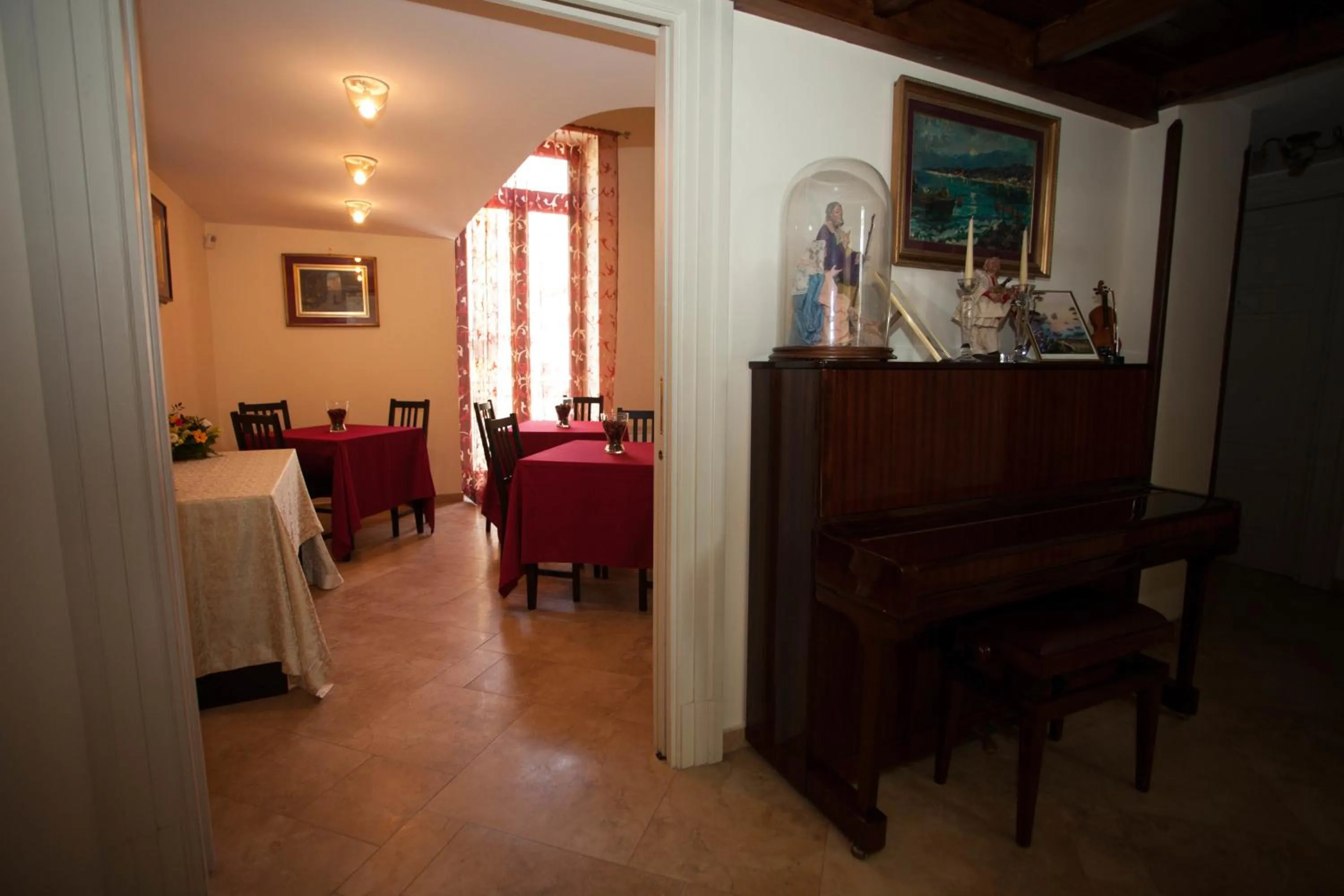 Decorative detail in B&B Nel Regno di Napoli