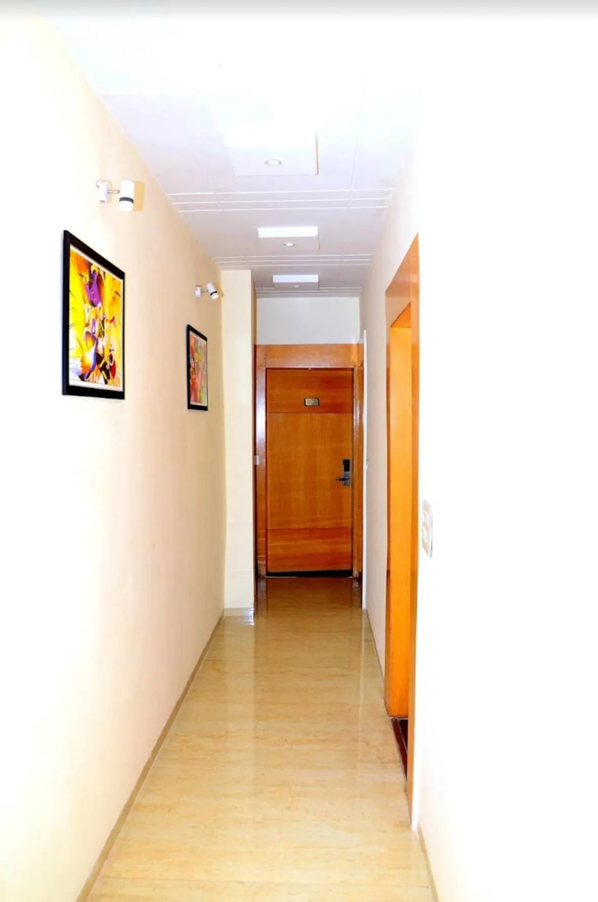 Lobby or reception in Hotel New Holiday