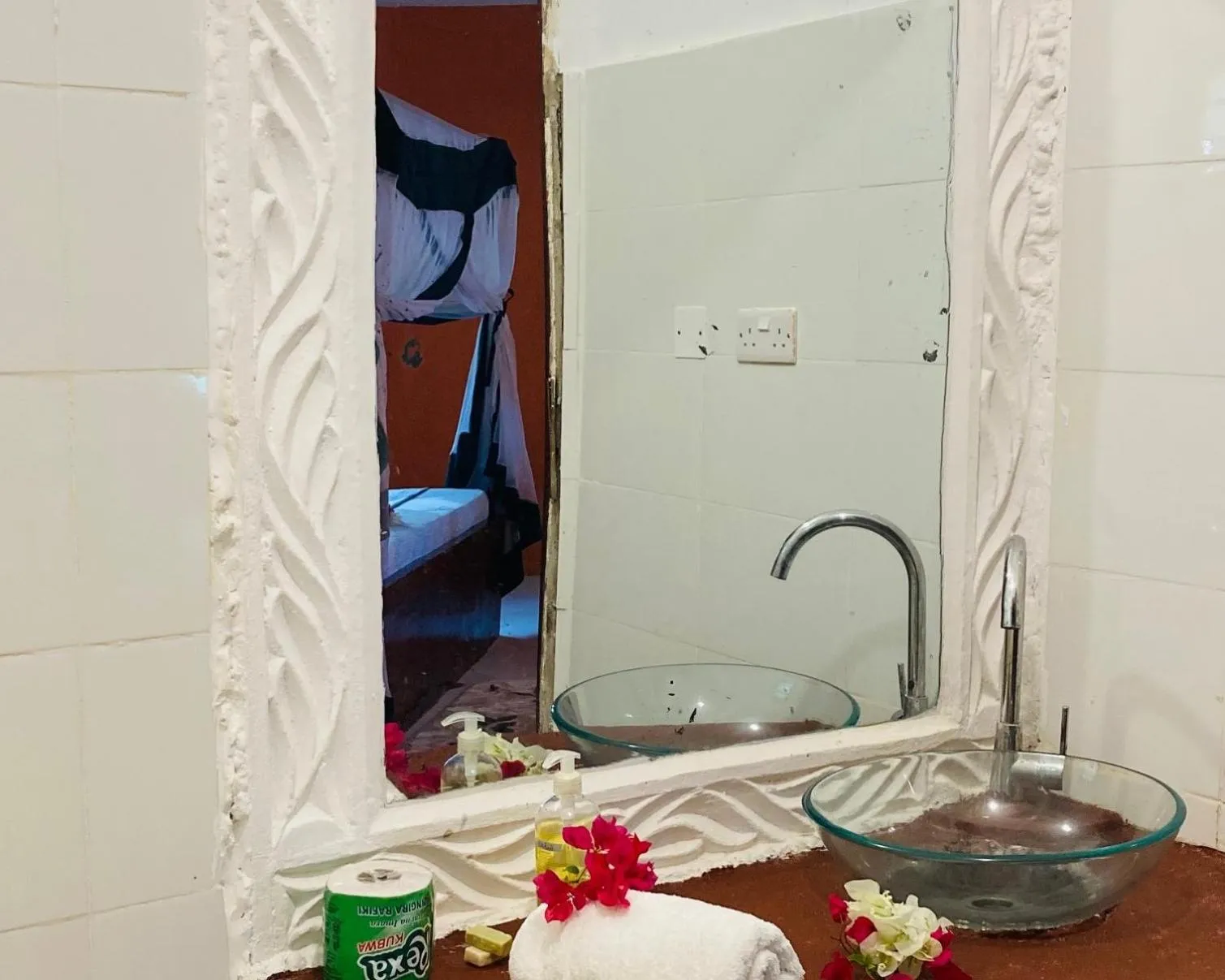 Bathroom in Kaure Sand Beach Lodge