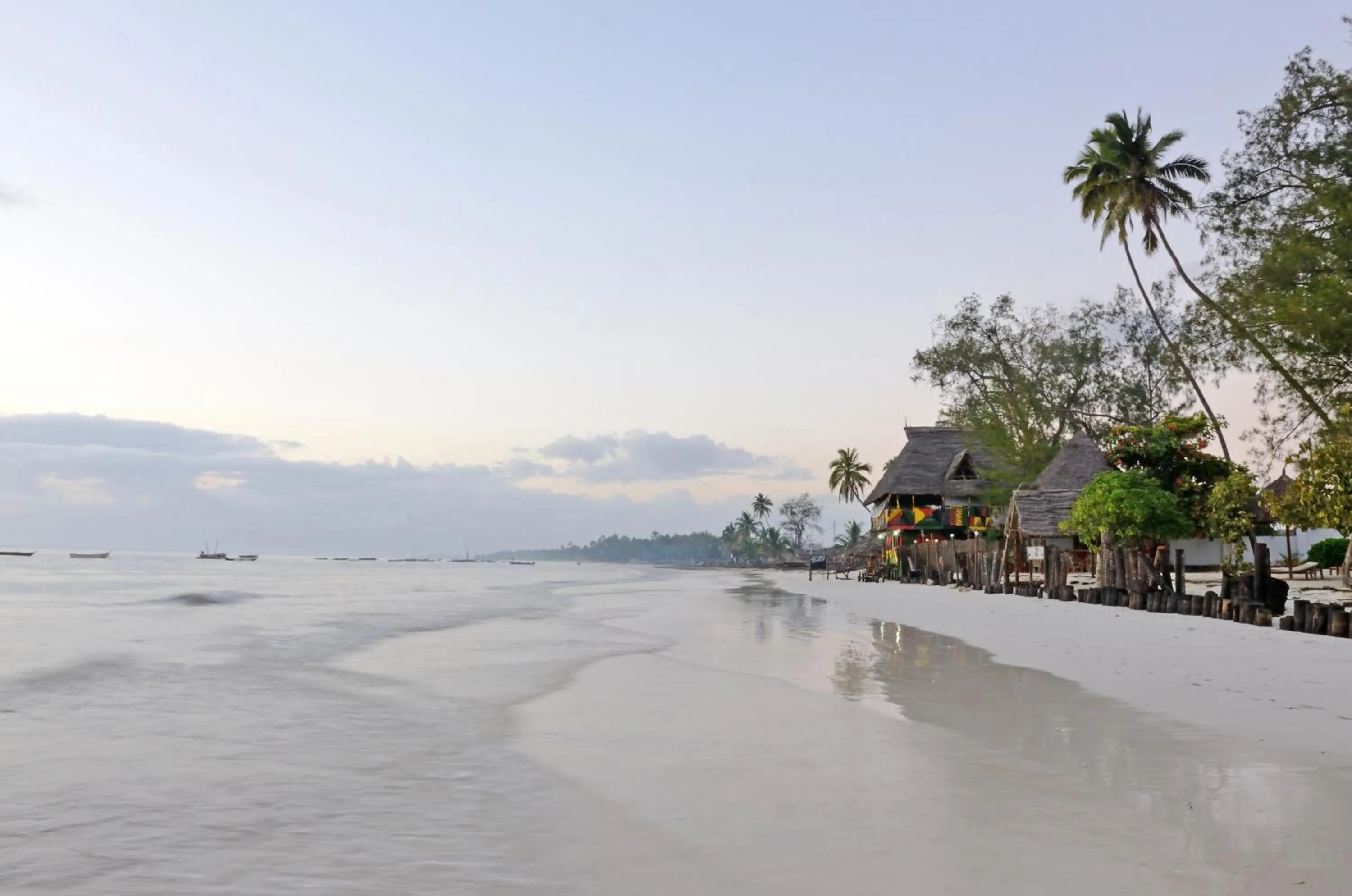 Beach in Kaure Sand Beach Lodge