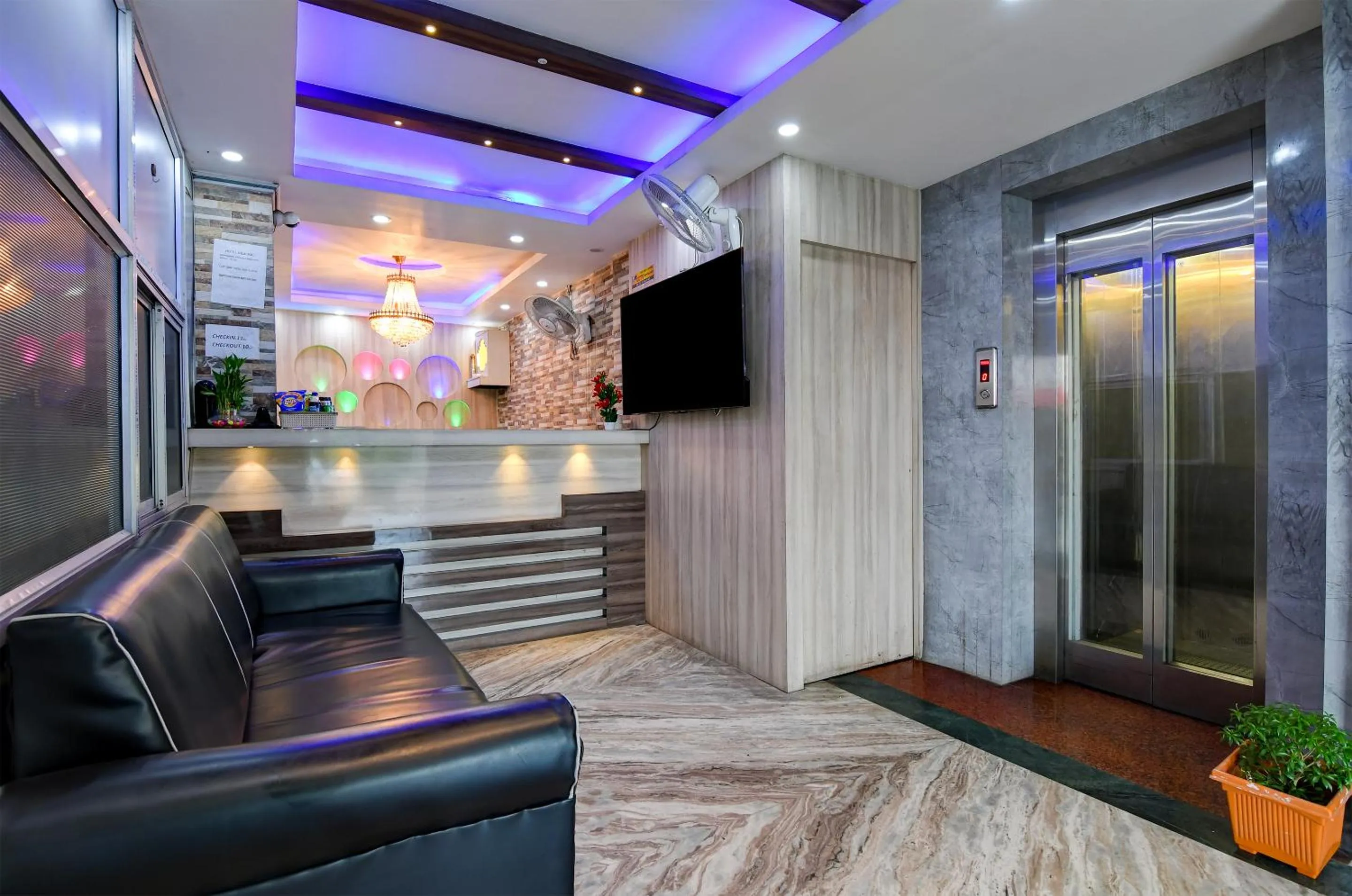 Lobby or reception in Hotel Nilachal