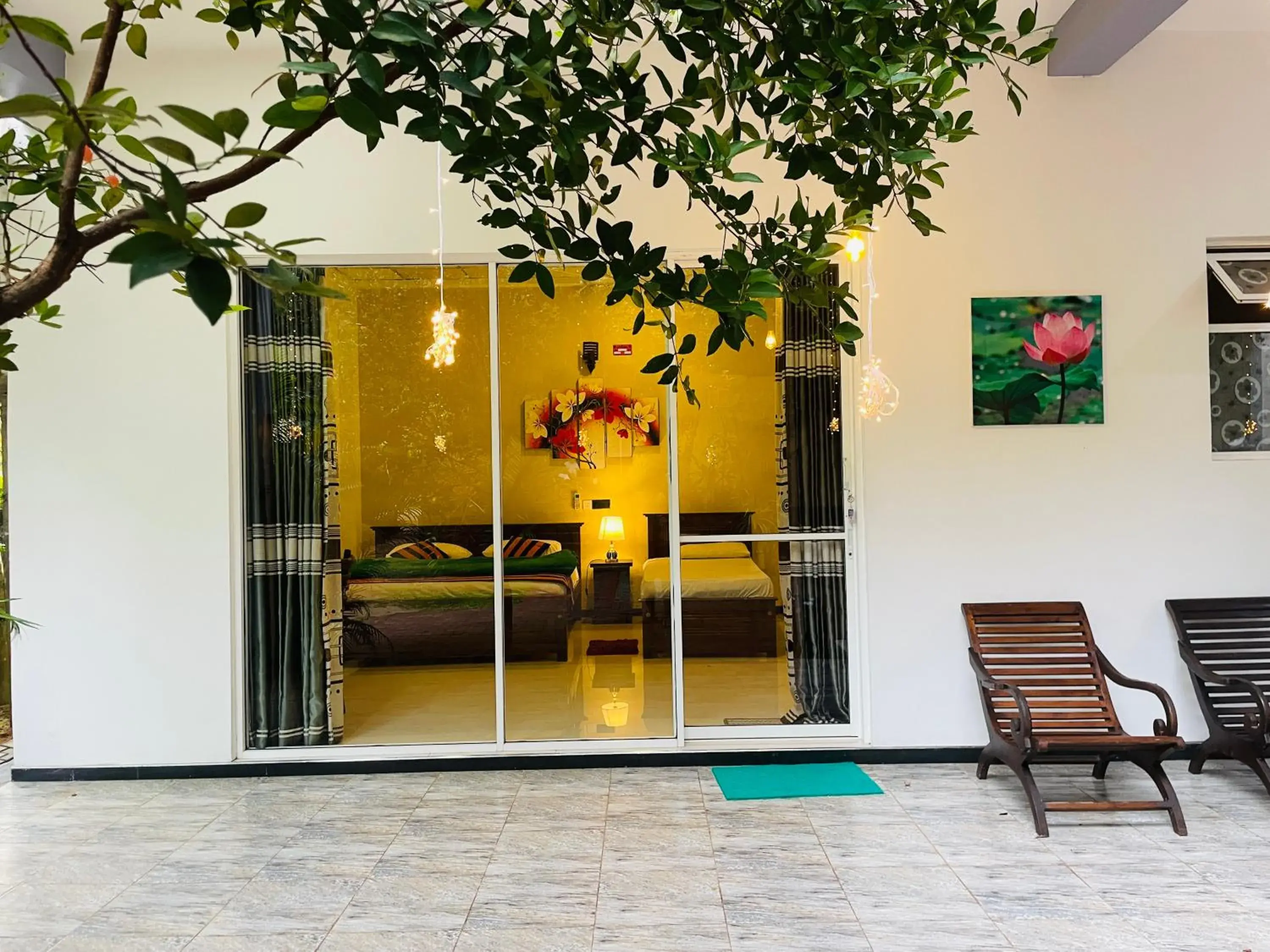 Family Room with Garden View - single occupancy in Lotus Dreams Crystal Family Room with Garden View - single occupancy in Lotus Dreams Crystal