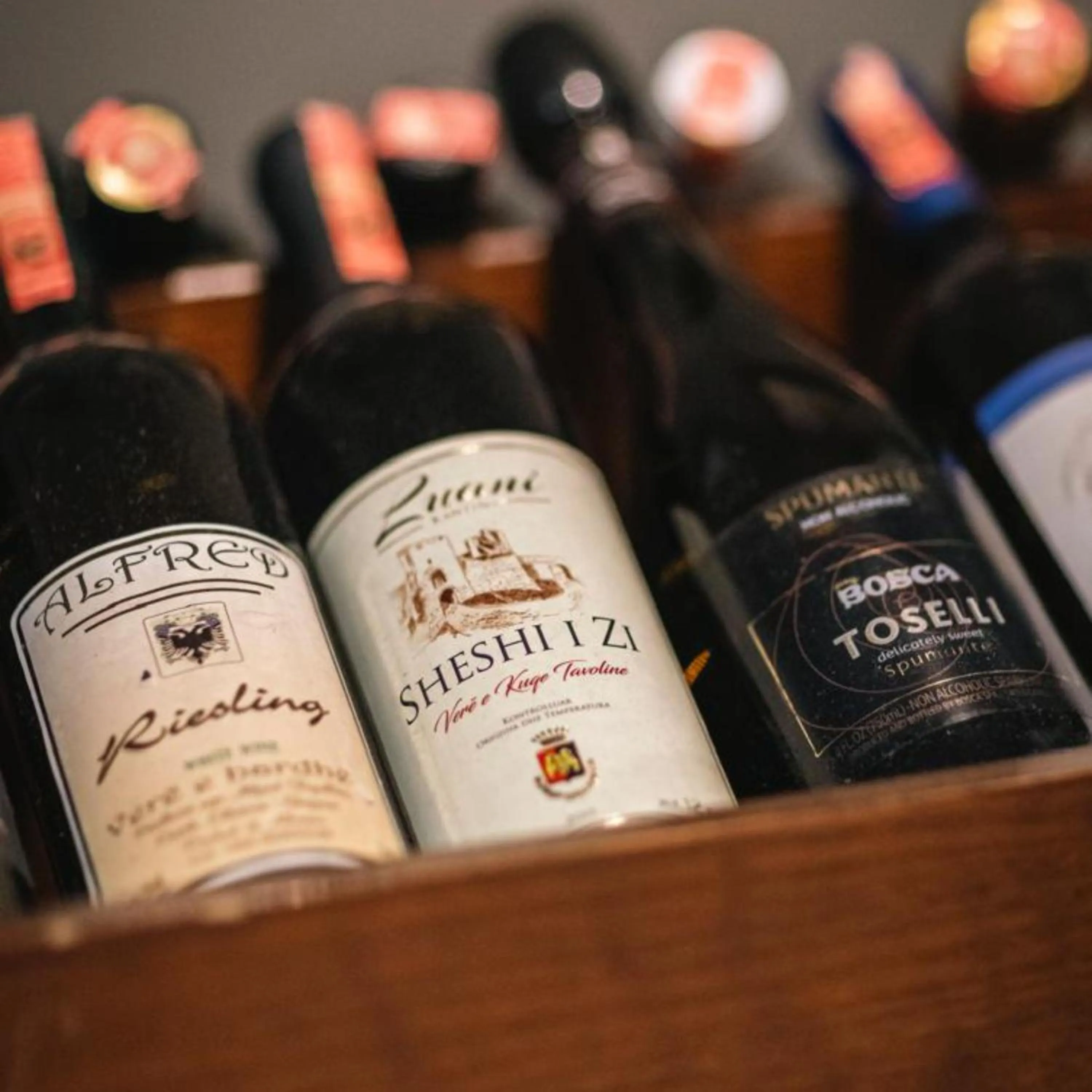 Restaurant/places to eat in Oxygen Boutique Hotel